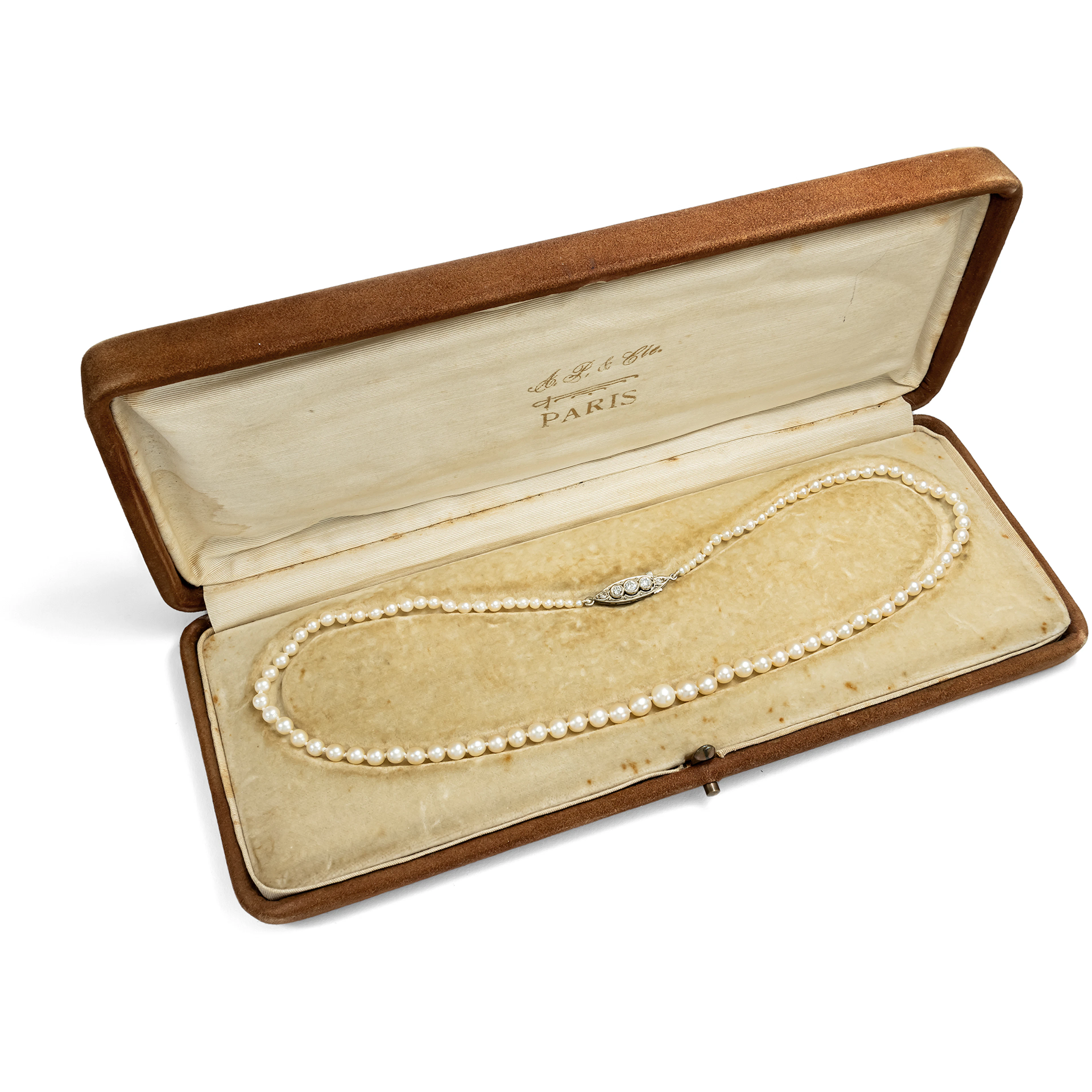 Delicate Natural Pearl Necklace in Choker Length, c. 1950s