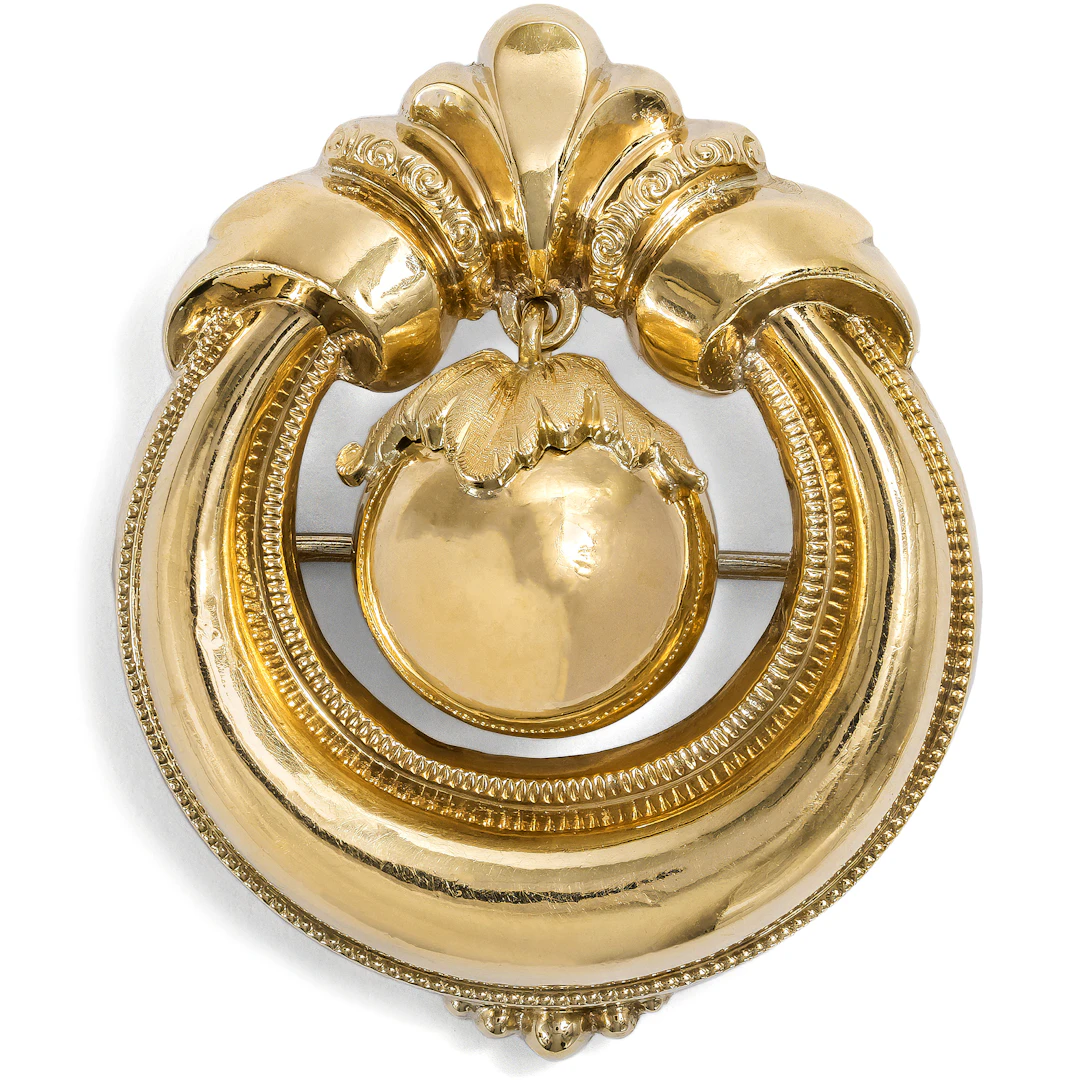 Three-Dimensional Antique Gold Brooch, c. 1860