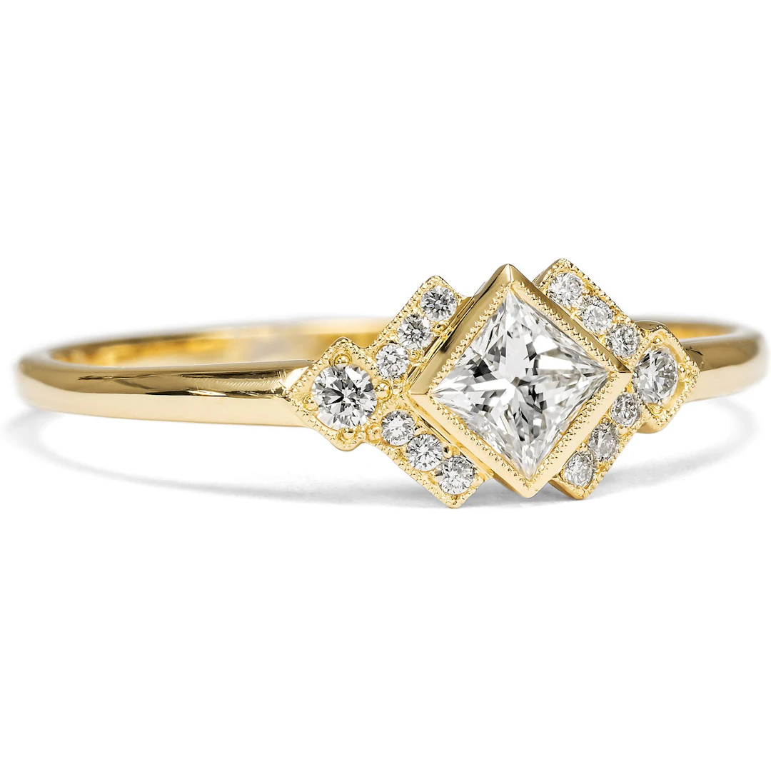 Graphic Ring with Diamonds in Yellow Gold From Our Workshop