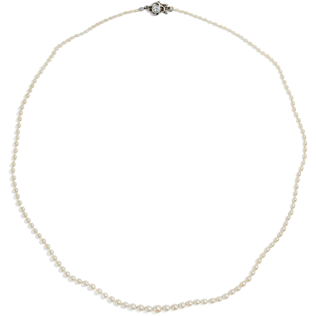 Antique "Collier Chute" Made of Natural Pearls with Diamond Clasp, c. 1920