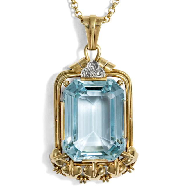 Magnificent Retro Style Pendant With Aquamarine & Diamonds in Gold, 1930s