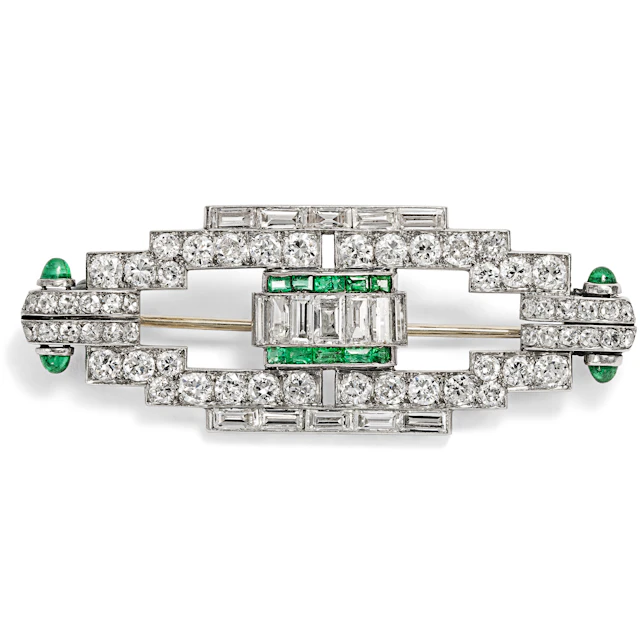 Elegant Art Deco Brooch with Emeralds & Diamonds in Platinum, France, c. 1930