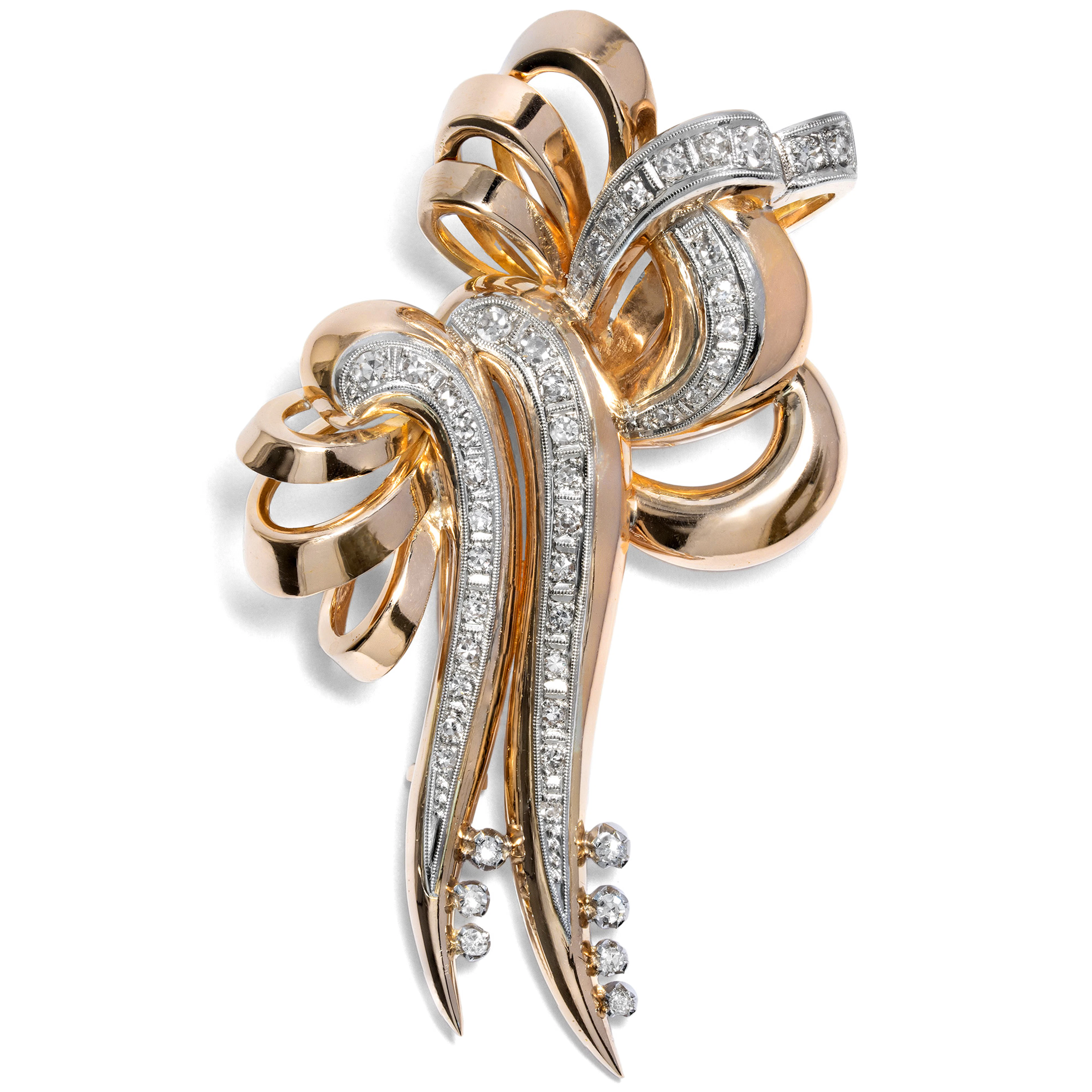 Gorgeous "Retro" Style Clip in Rose Gold with Diamonds, 1940s