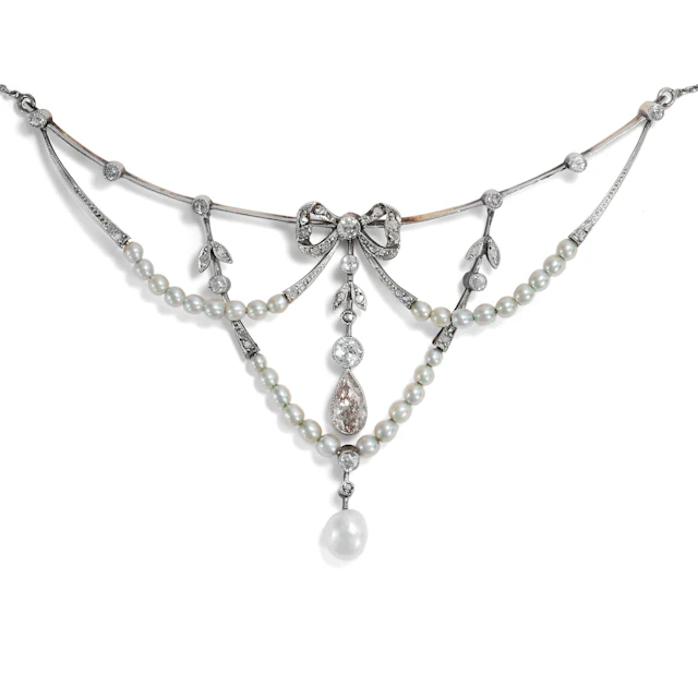 Delicate Necklace With Diamonds & Natural Pearls in Gold & Platinum, c. 1905