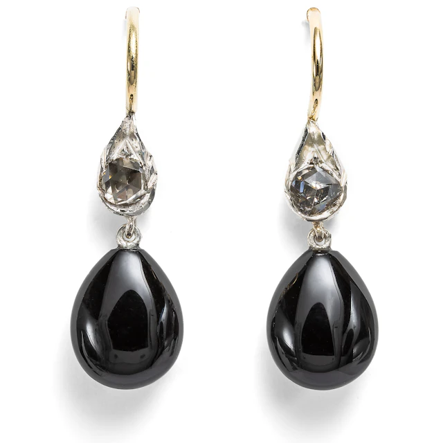Delicate Earrings with Onyx and Antique Diamond Roses in Silver and
