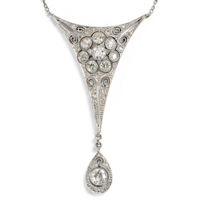 Unusual Diamond Necklace in Platinum on Gold, c. 1920