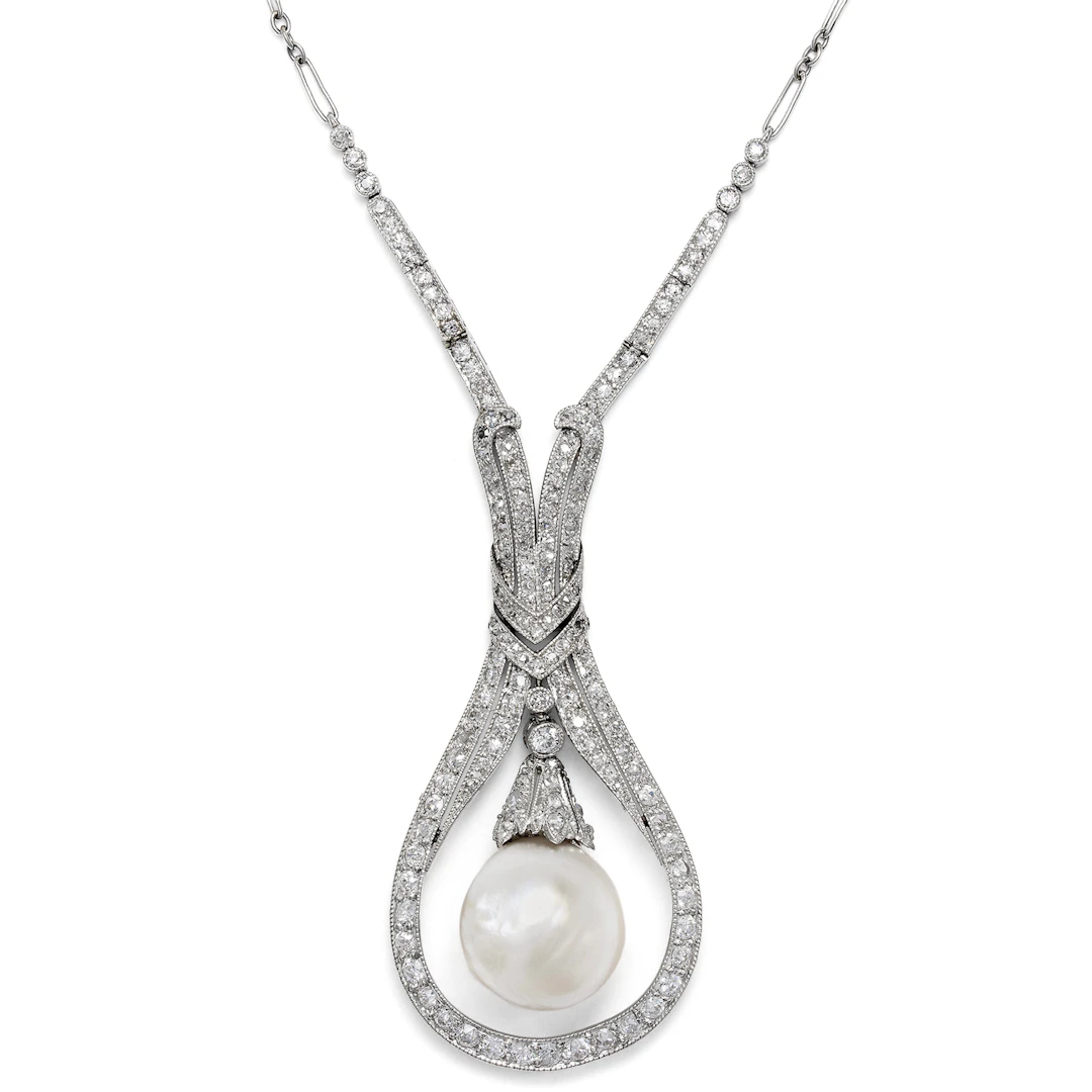 Elegant Natural Pearl and Diamond Déco Necklace in Platinum, c. 1930s