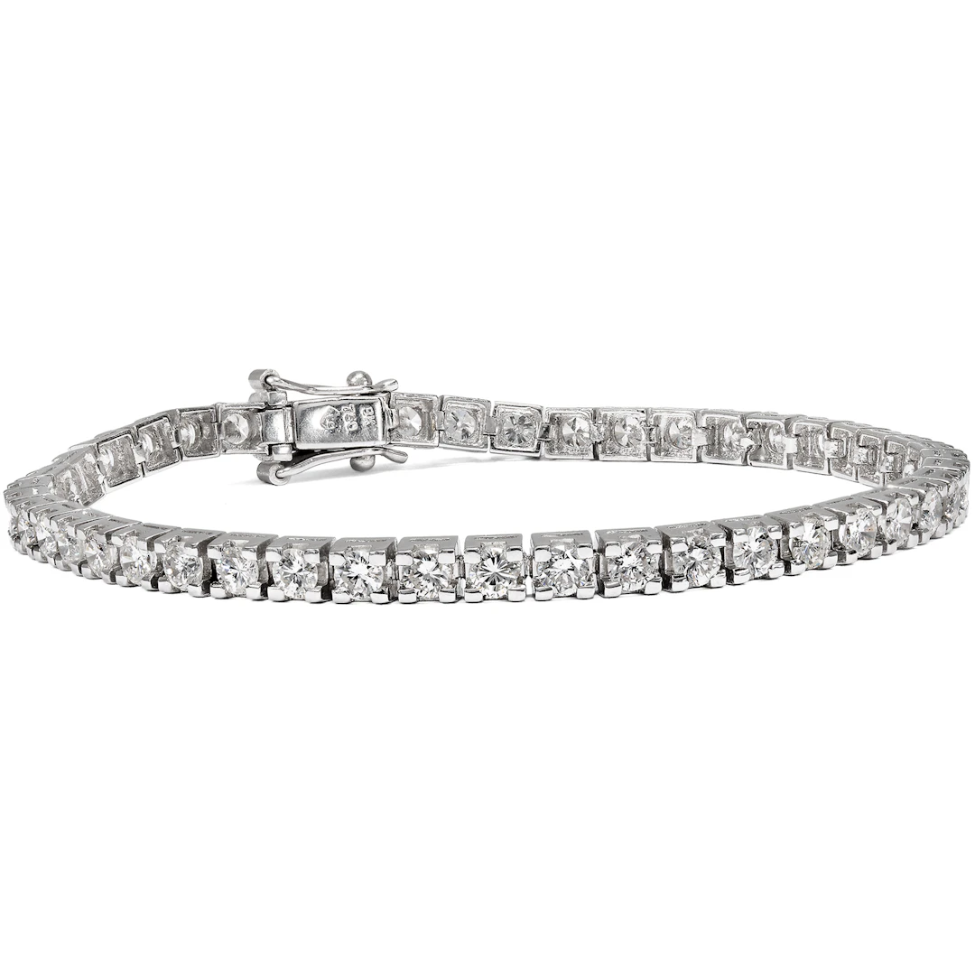 Vintage Tennis Bracelet with 4.50 Ct Diamonds in White Gold, Circa 1985