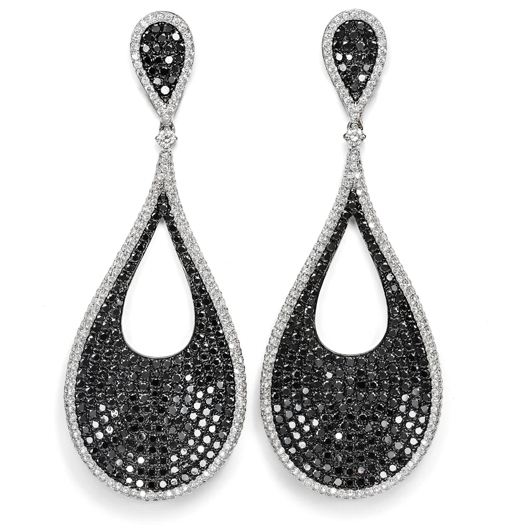 Large Earrings with Black and White Brilliant-Cut Diamonds in White