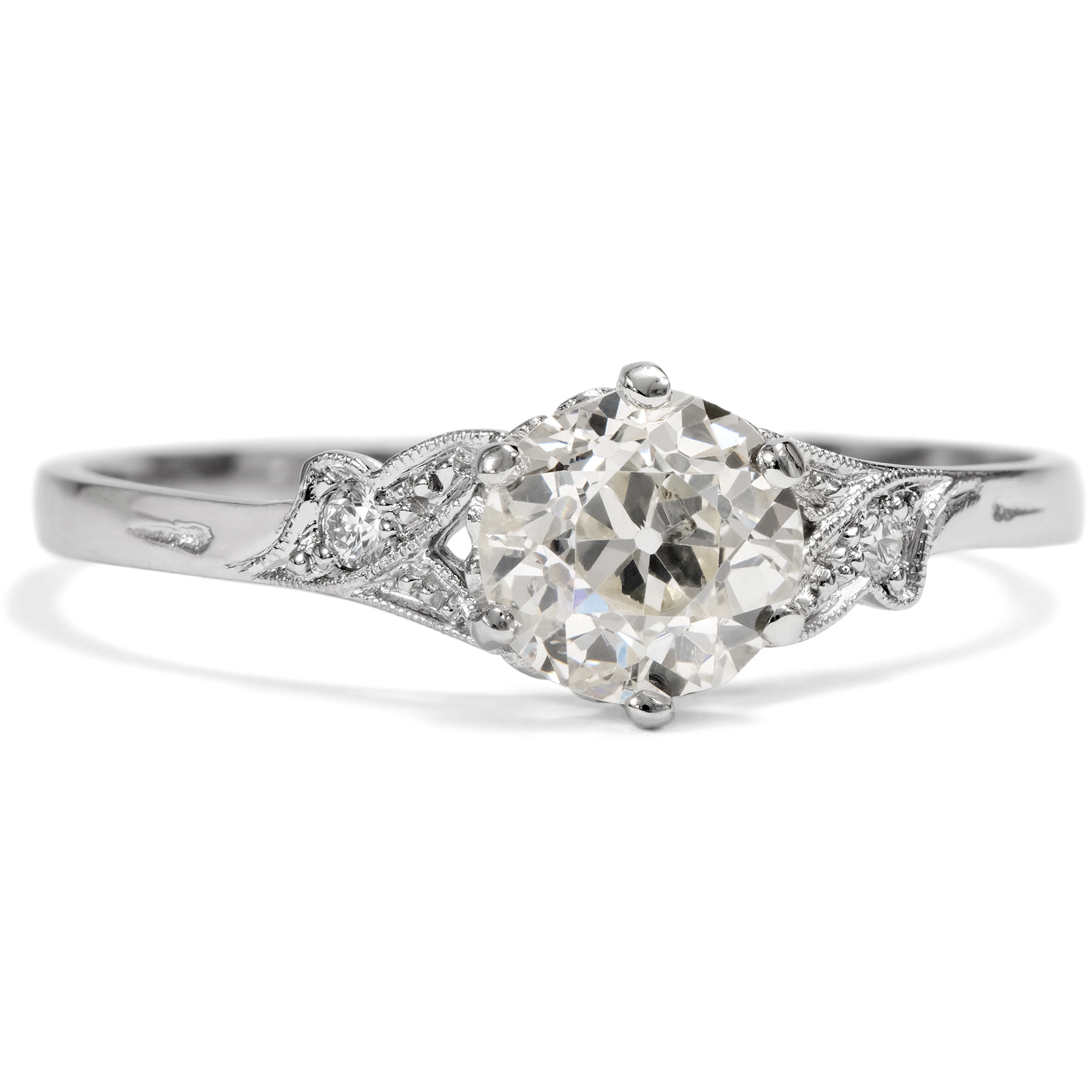 Delicate Ring with a 0.90 ct "Old European Cut" Diamond in Platinum