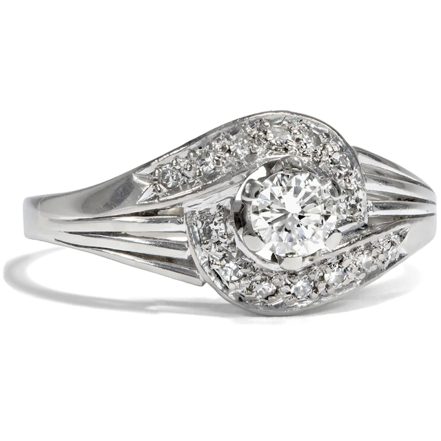 Dynamic Vintage Ring with 0.47 ct Diamonds in White Gold, c. 1965