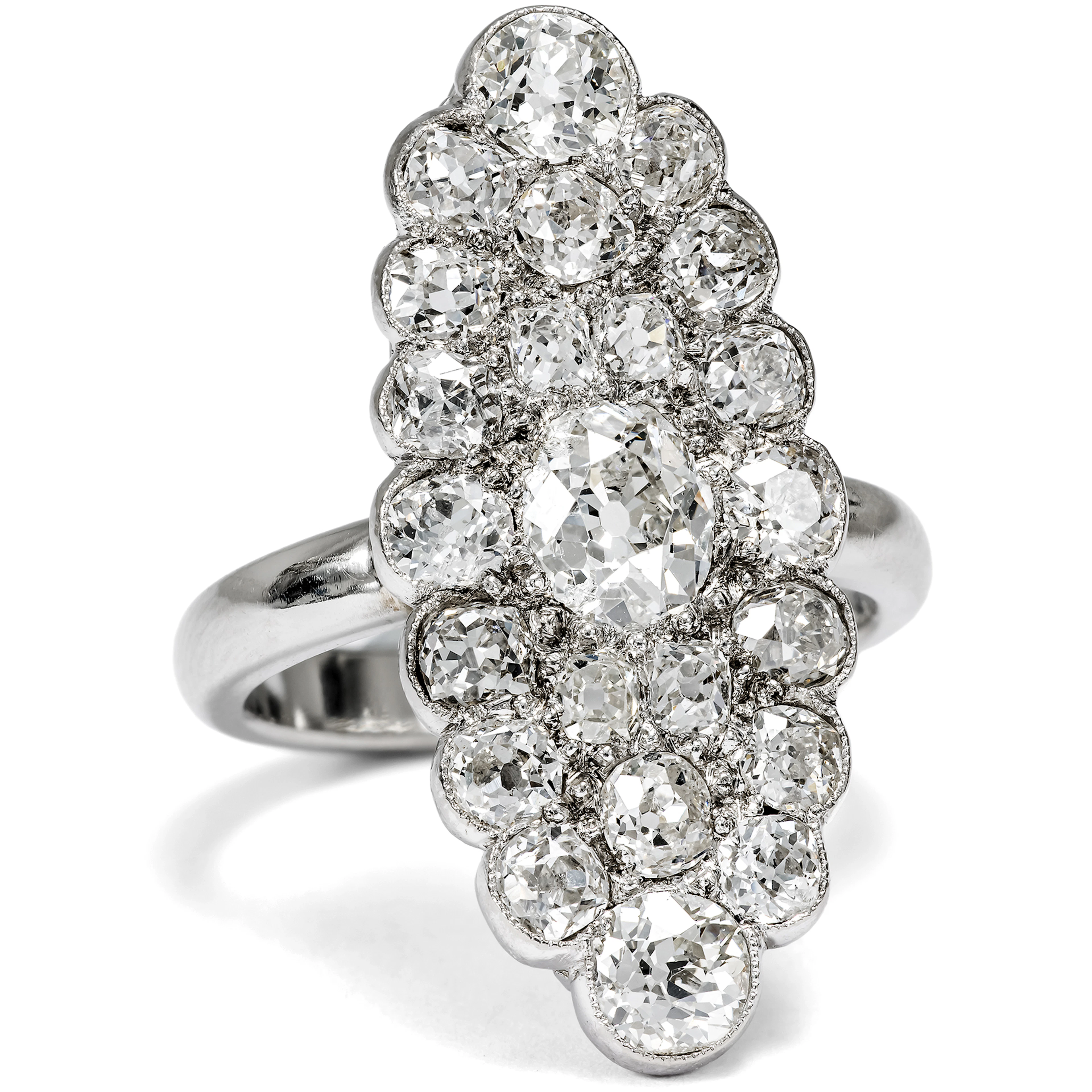 Large Navette Platinum Ring with 4.20 ct of Old Diamonds, c. 1900