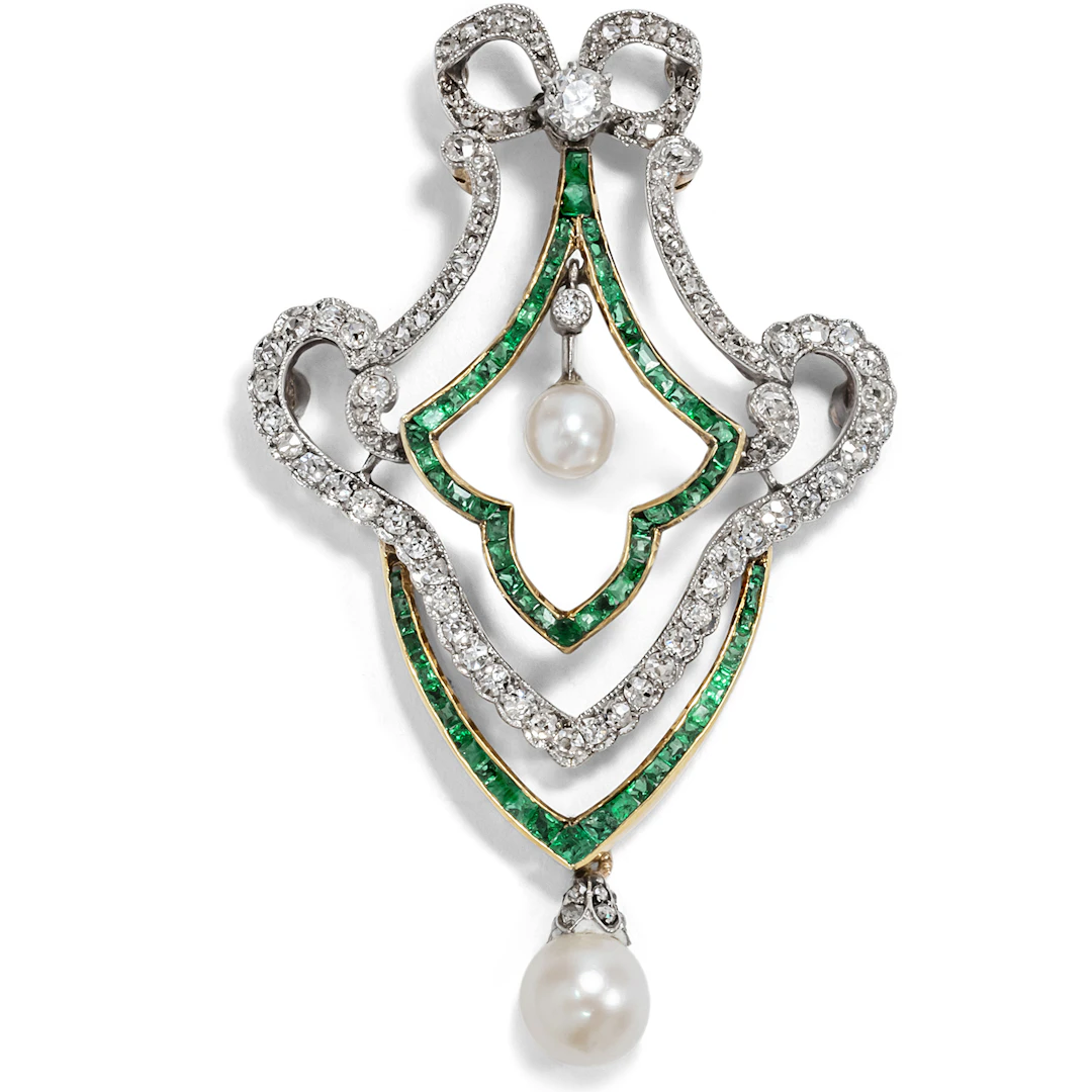 Artful Belle Époque Pendant Brooch with Emeralds & Diamonds, circa 1910