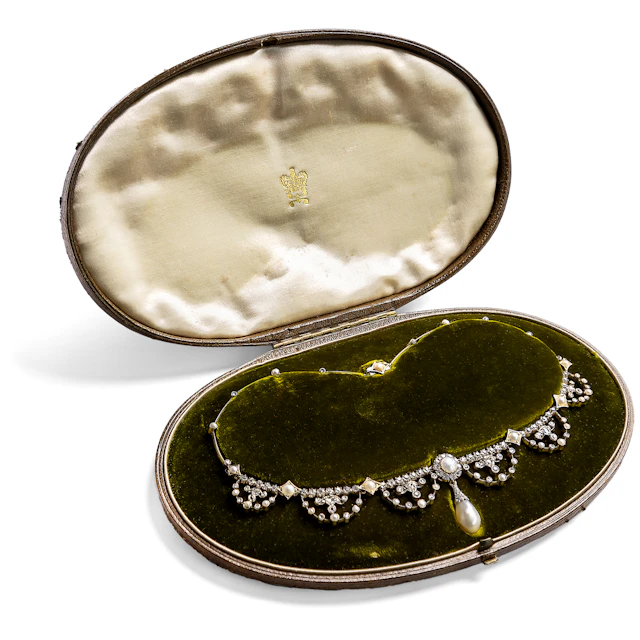 Resplendent Necklace with Natural Pearls and Diamonds, c. 1890s