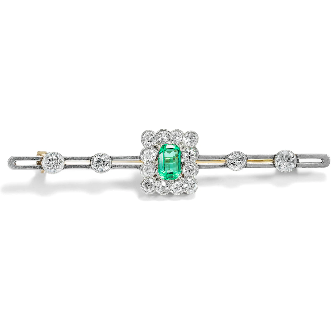 Art Déco Pin with Emerald & Diamonds in Platinum on Gold, c. 1930
