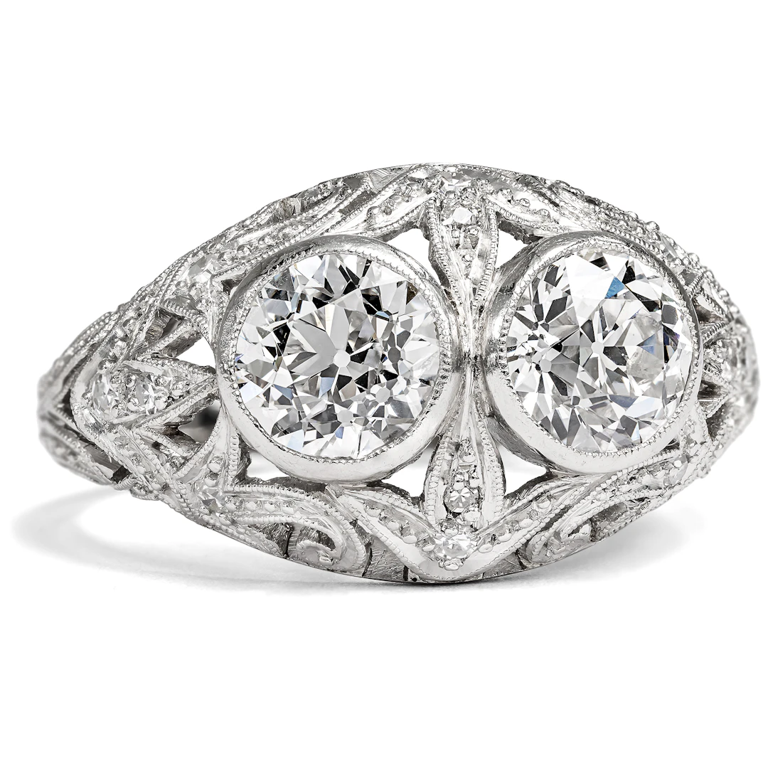 Expressive "Toi & Moi" Ring with 2.40 ct Diamonds in White Gold &