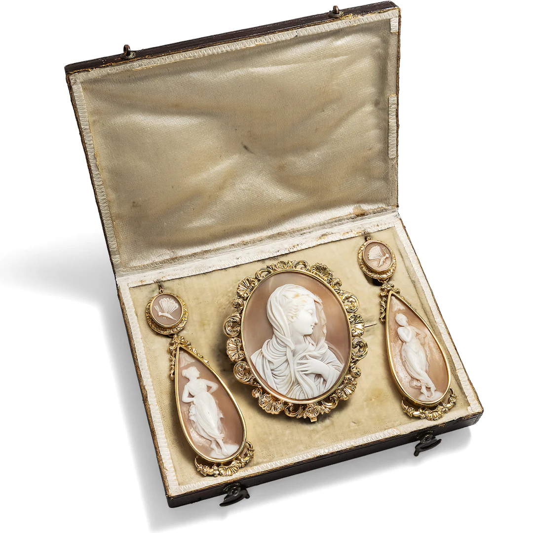 Antique Cameo Demi-Parure of Day-and-Night-Earrings and a Brooch