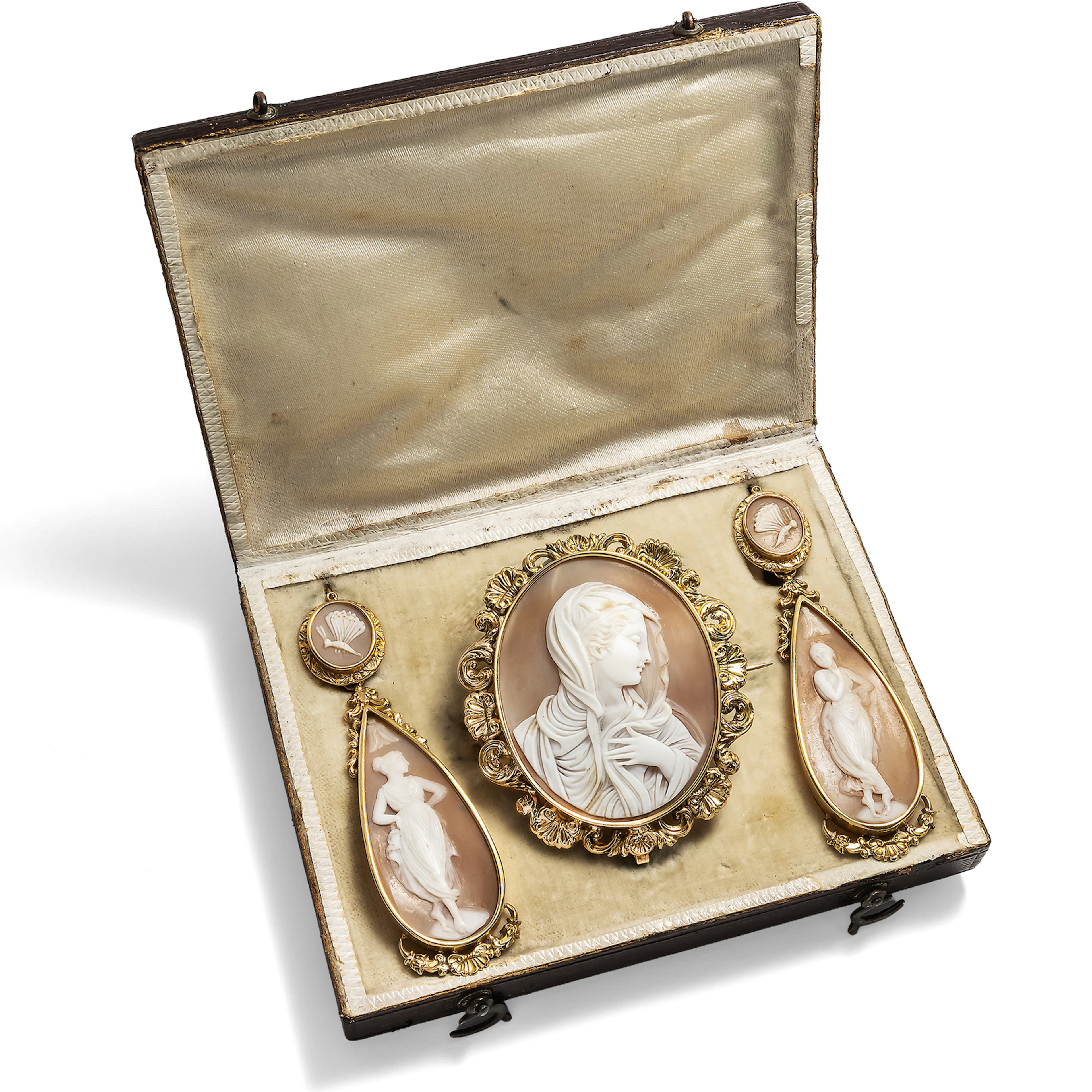 Antique Cameo Demi-Parure of Day-and-Night-Earrings and a Brooch