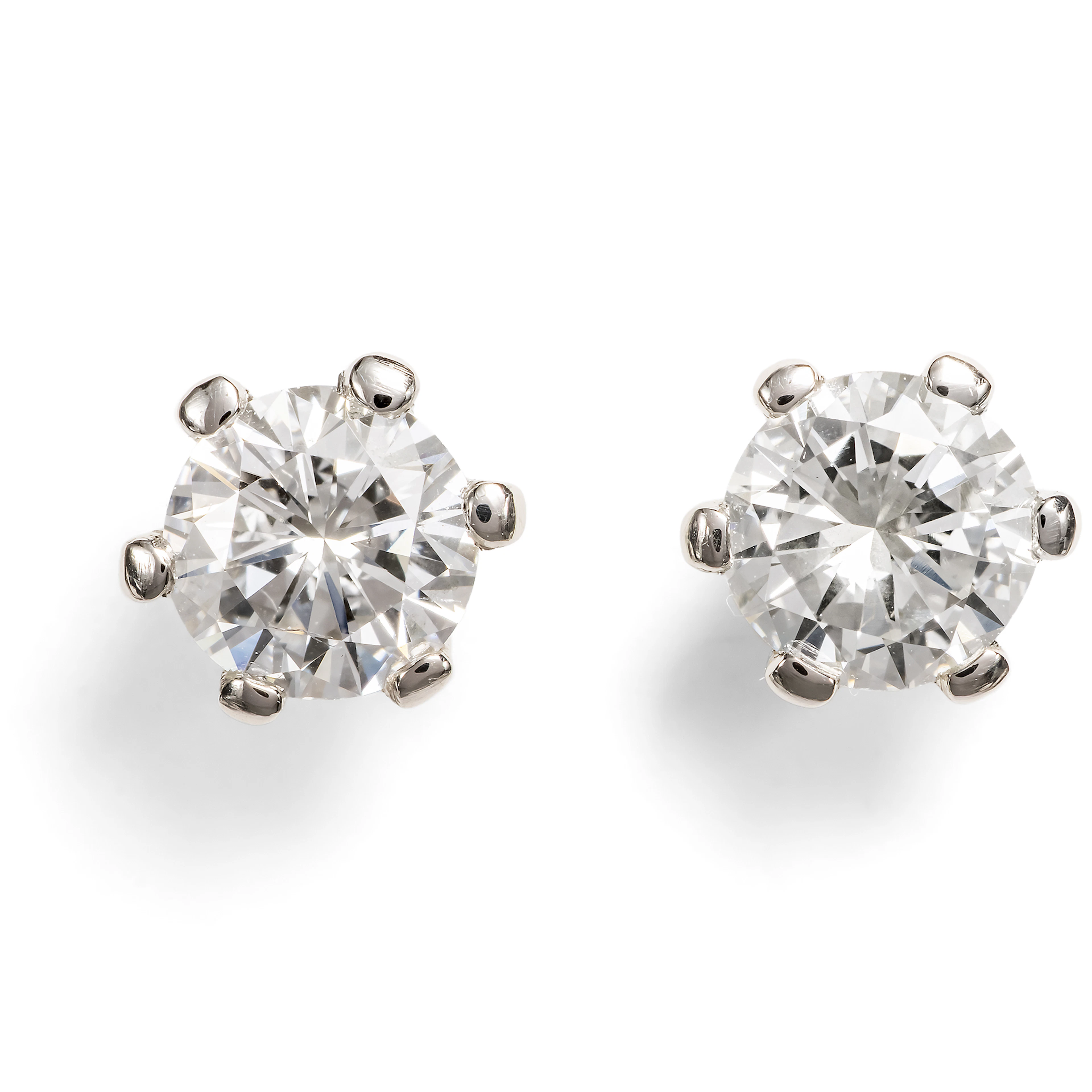 Stud Earrings with 0.97 Ct Brilliant-Cut Diamonds in Platinum From Our Workshop