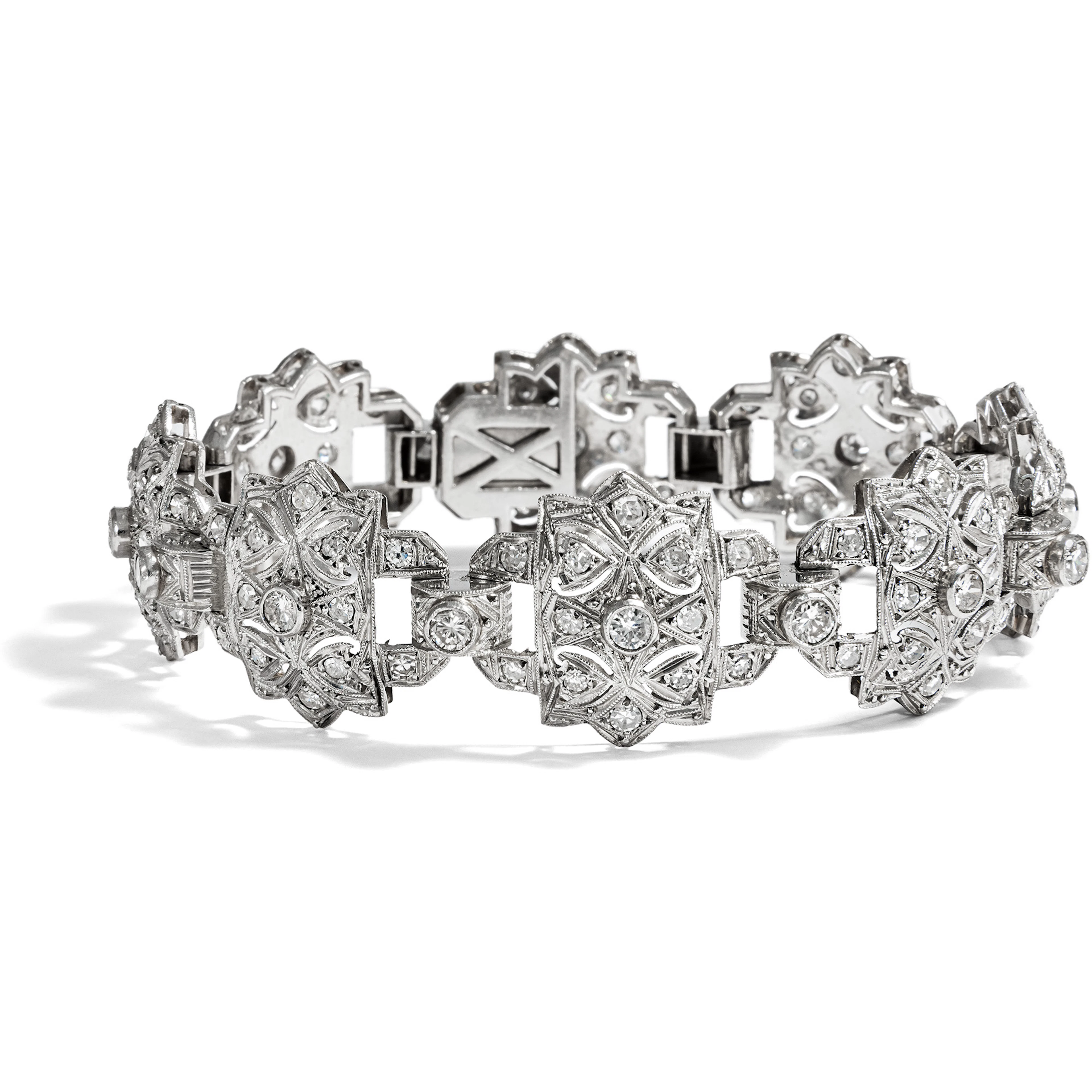 Precious Art Deco Diamond Bracelet Made of Platinum, ca. 1930