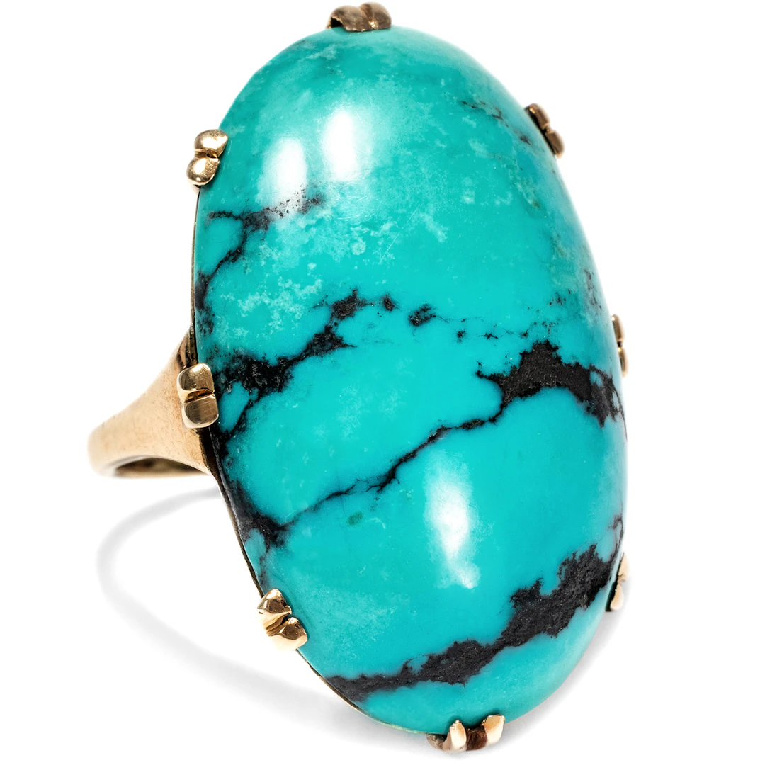 Extravagant Cocktail Ring with Large Turquoise in Gold, c. 1950