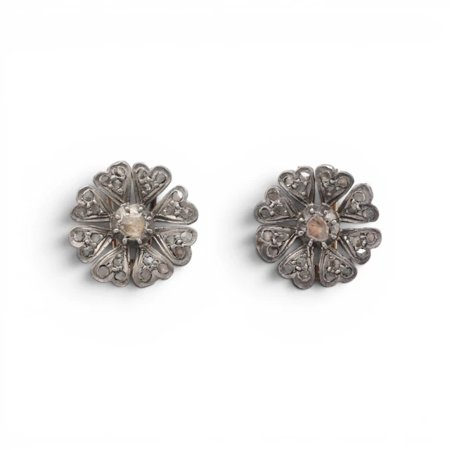 Pair of diamonds floral clip-brooches, late 19th Century.