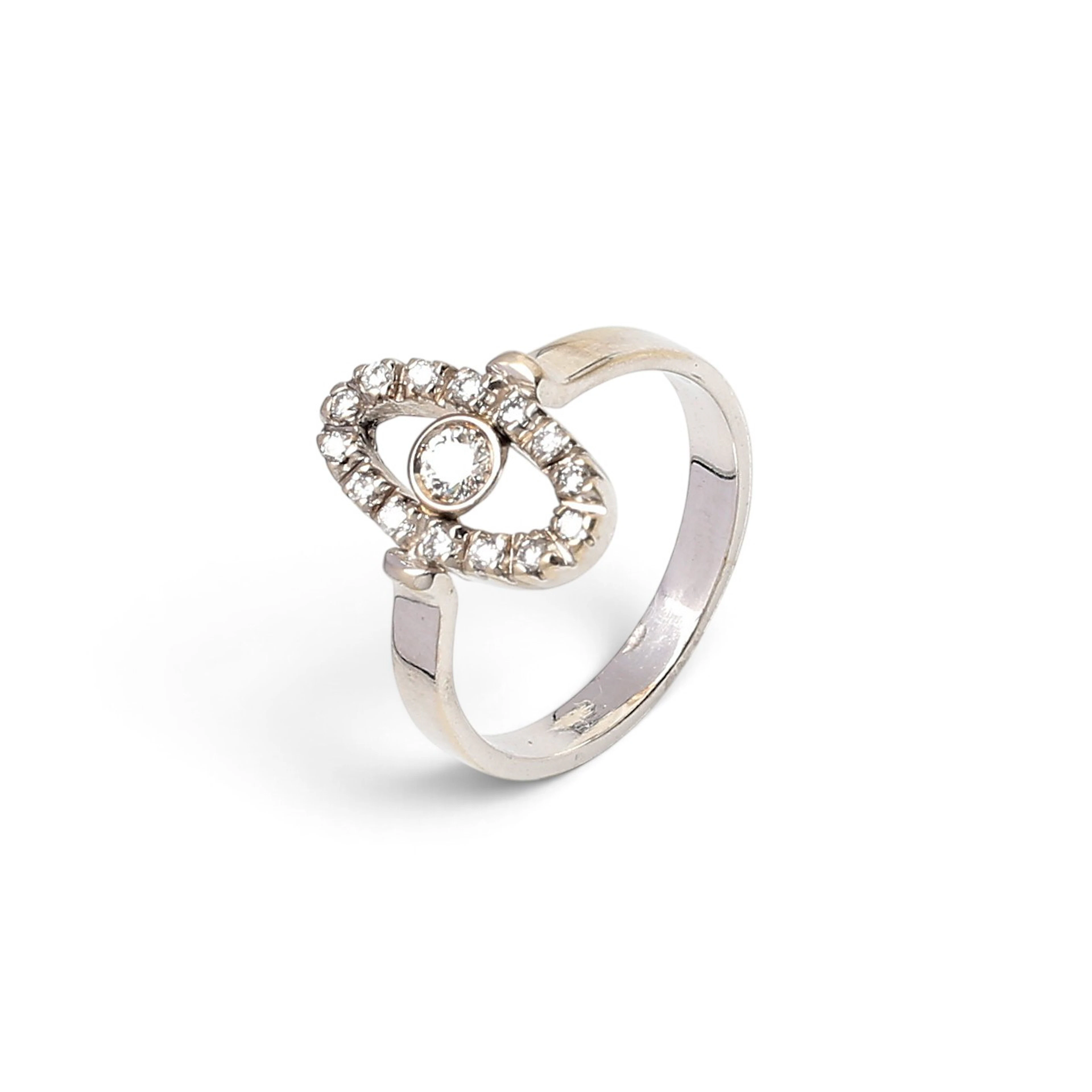 Diamonds ring.