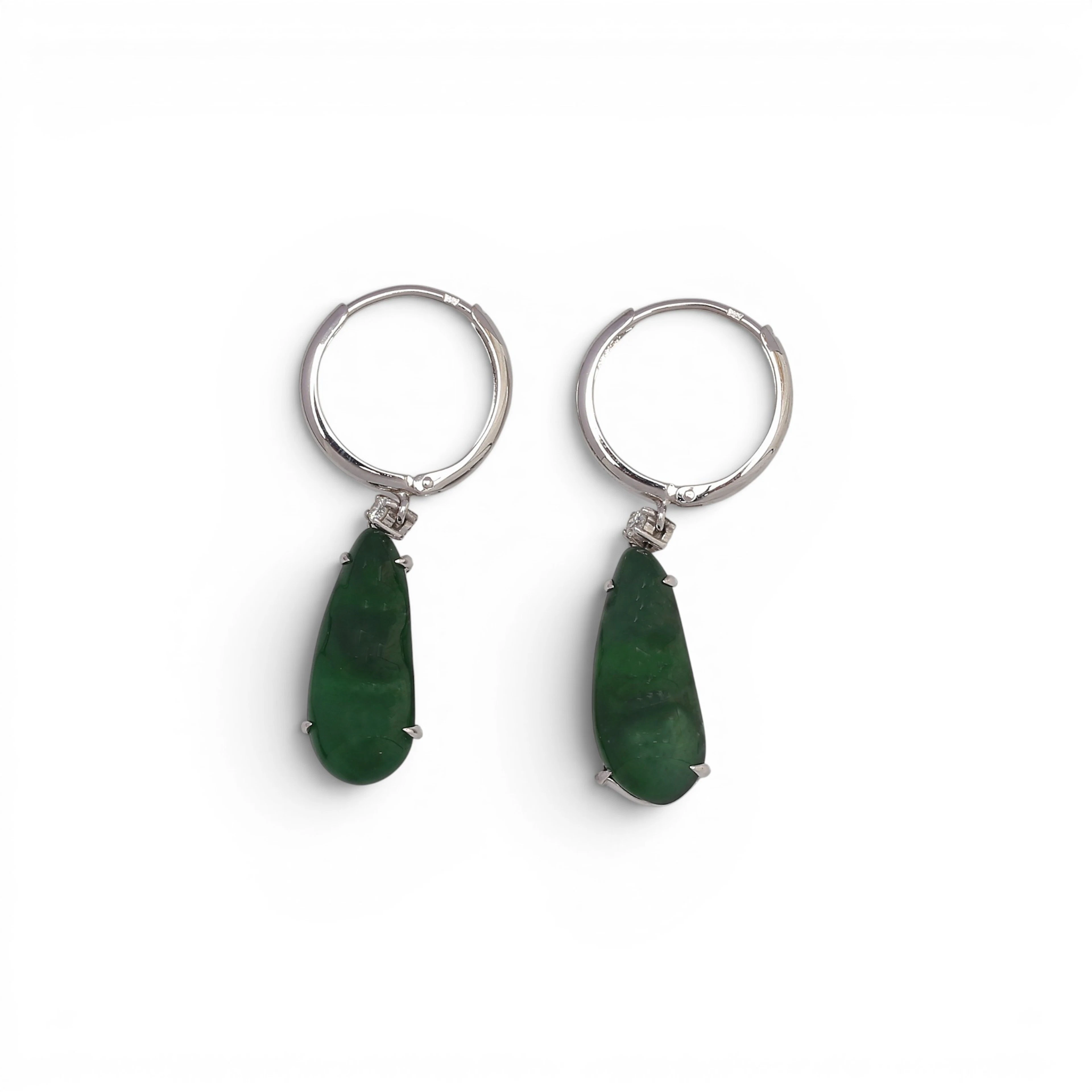 Jade and diamonds earrings.