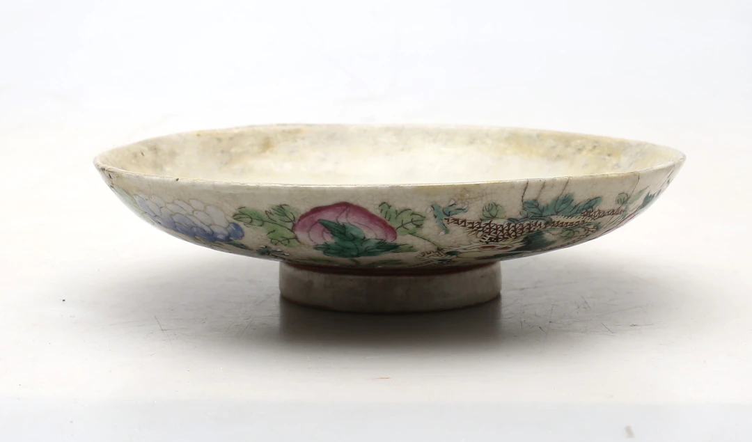 Chinese porcelain bowl, 19th Century.