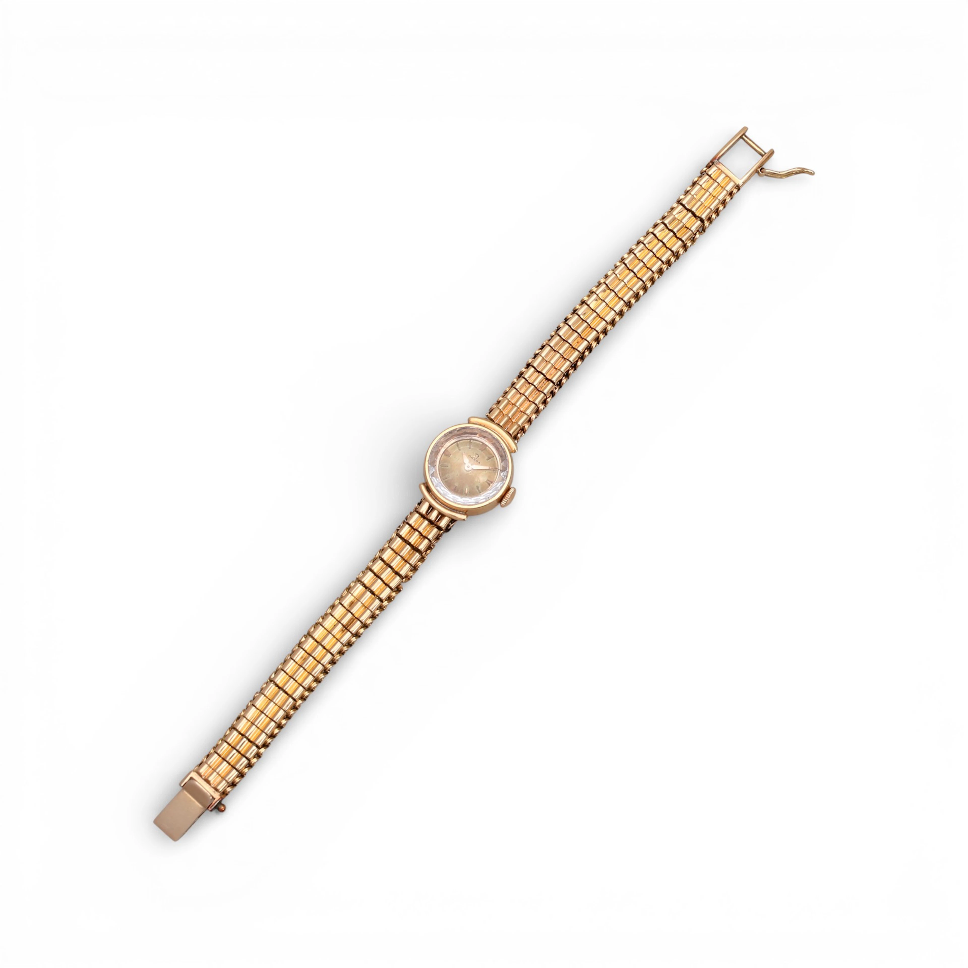 Omega women's watch in gold, mid 20th Century.