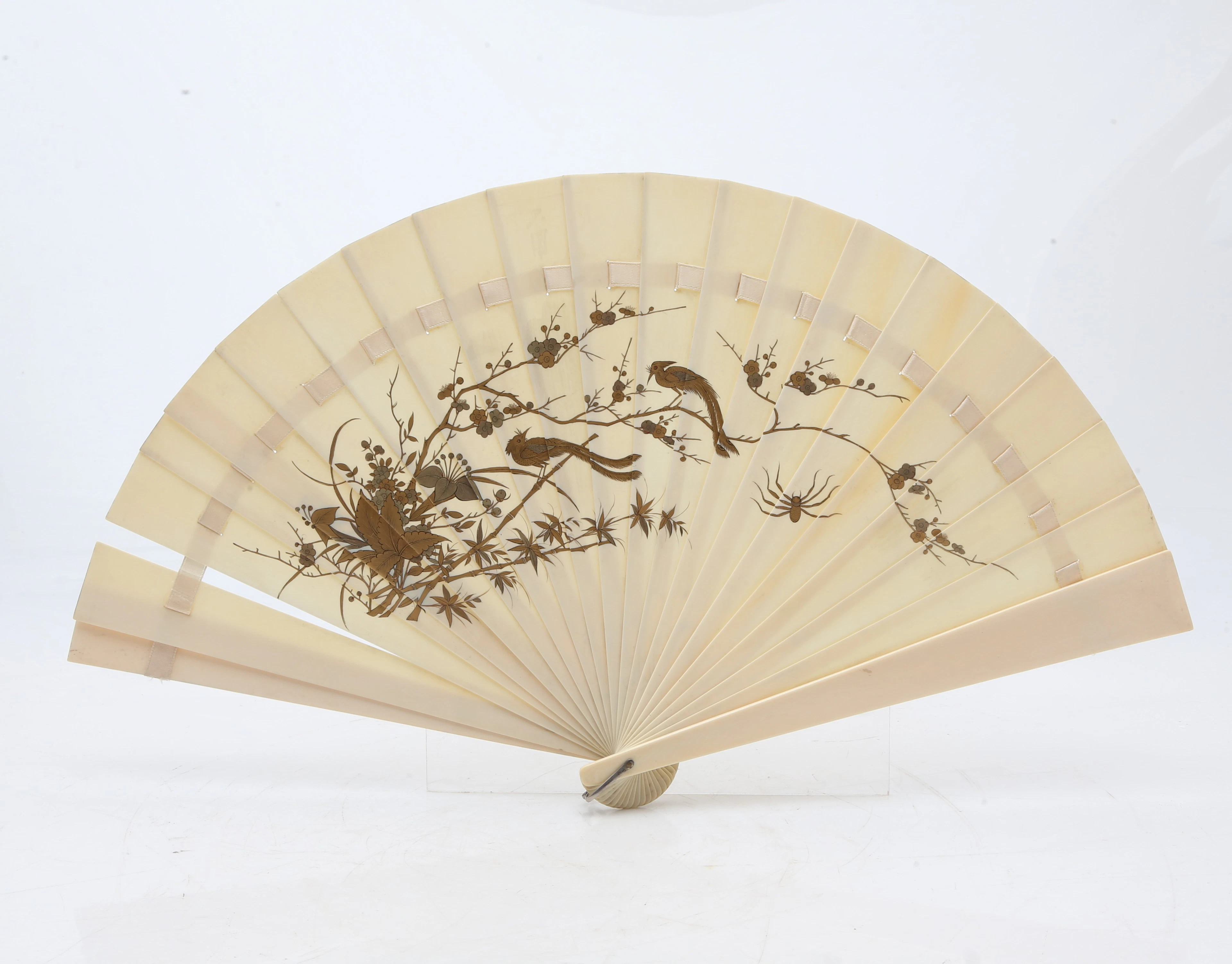 Japanese Meiji "Shibayama" folding fan, 20th Century.