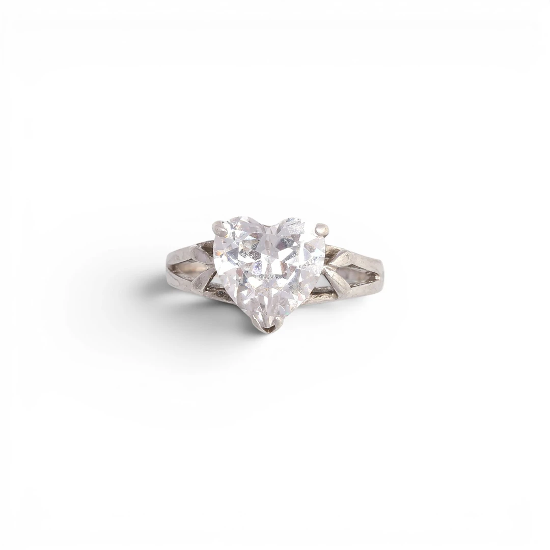 Heart-shaped zircon ring.