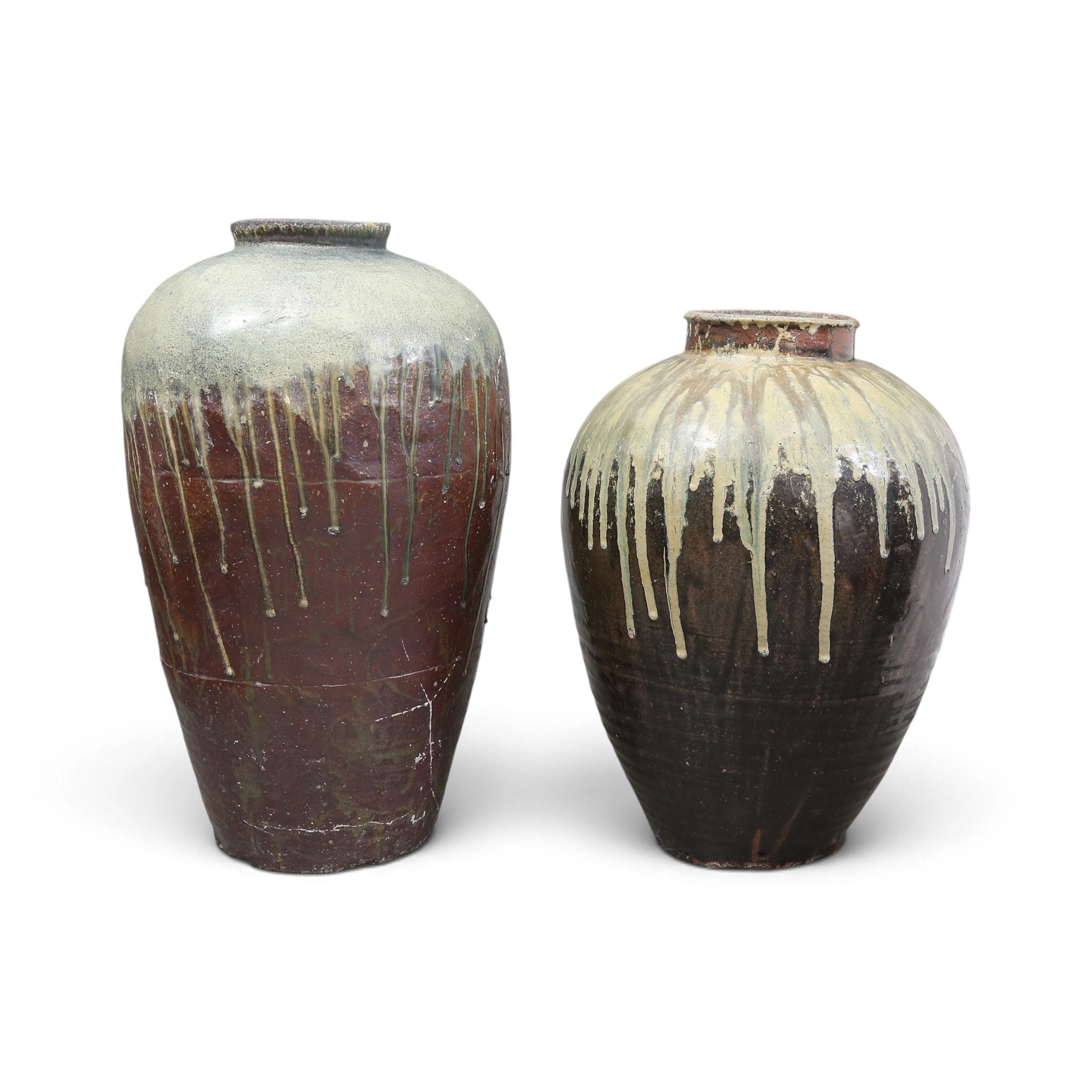 Two large Chinese glazed ceramic jars, 20th century.