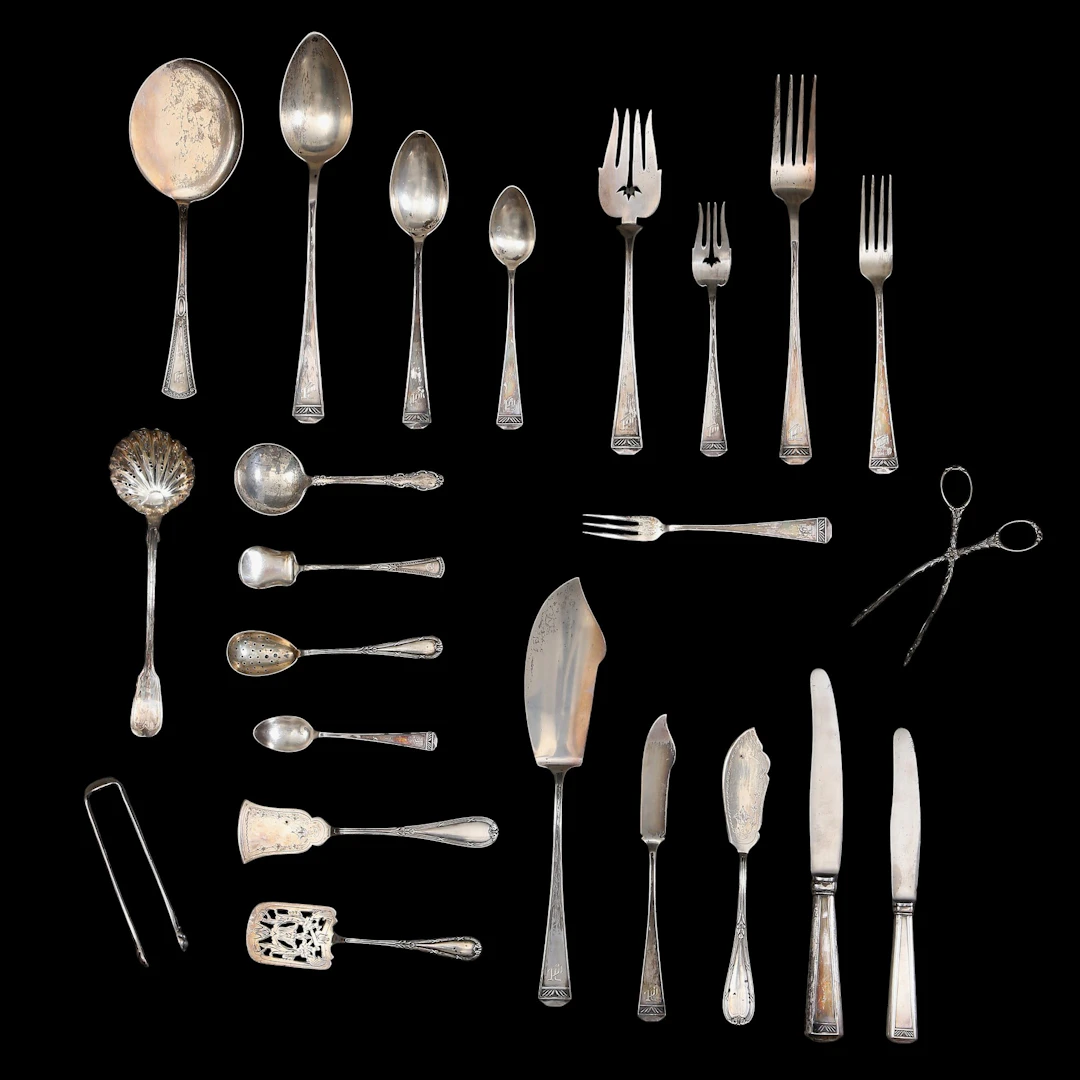 Art Nouveau silver cutlery set for nine, early 20th century.