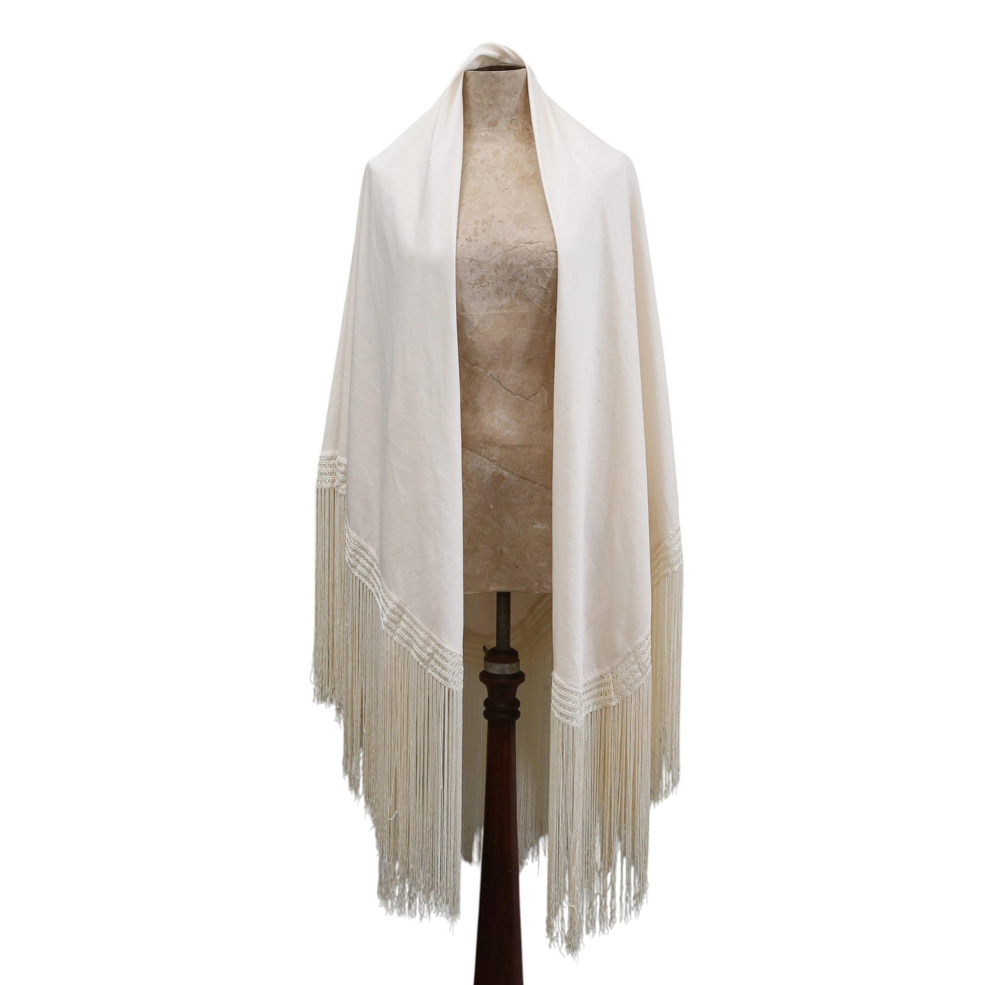 Shawl in nylon fiber with fringes, late 20th Century.
