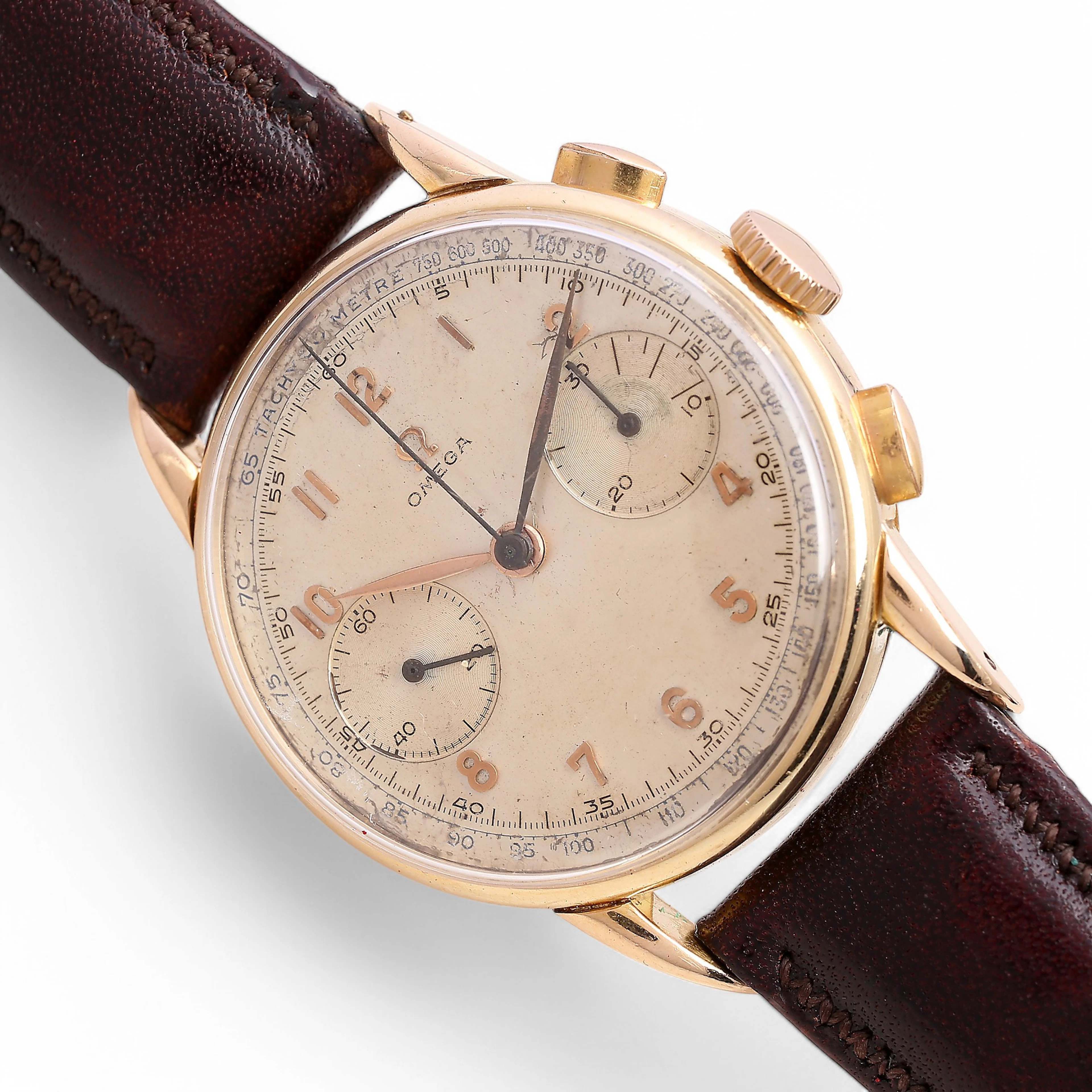 Omega chronograph in gold, mid 20th Century.