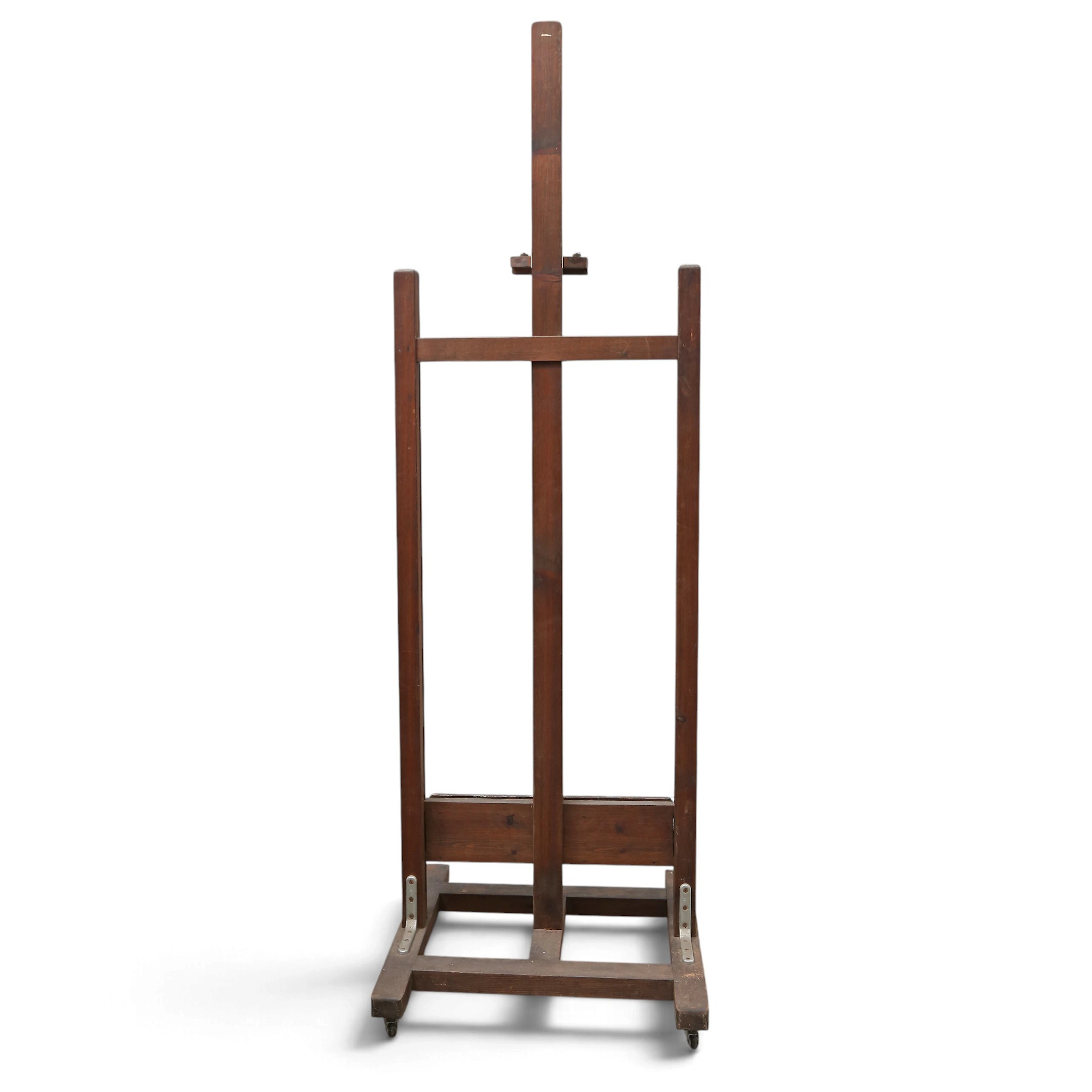 Pine wood easel, 20th Century.
