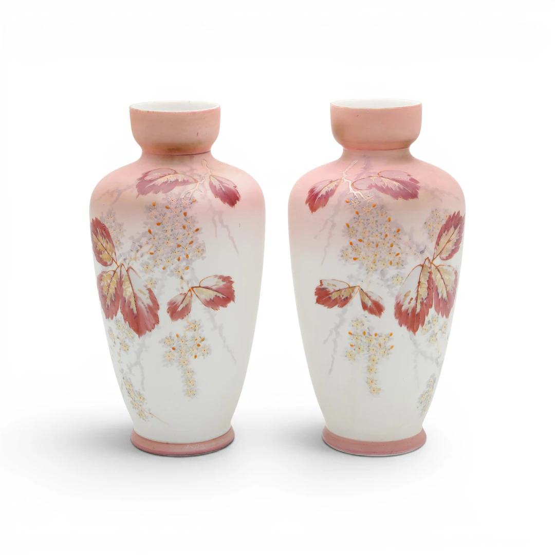 Pair of Art Nouveau vases in enamelled opaline glass, early 20th Century.