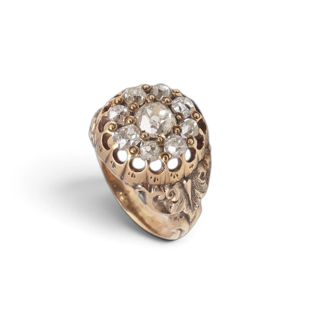 Diamonds rosette ring, late 19th Century.