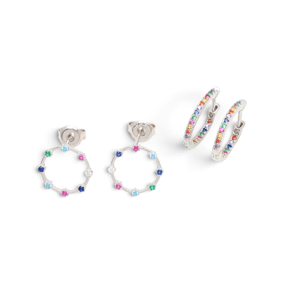 Two pairs of zircons earrings.