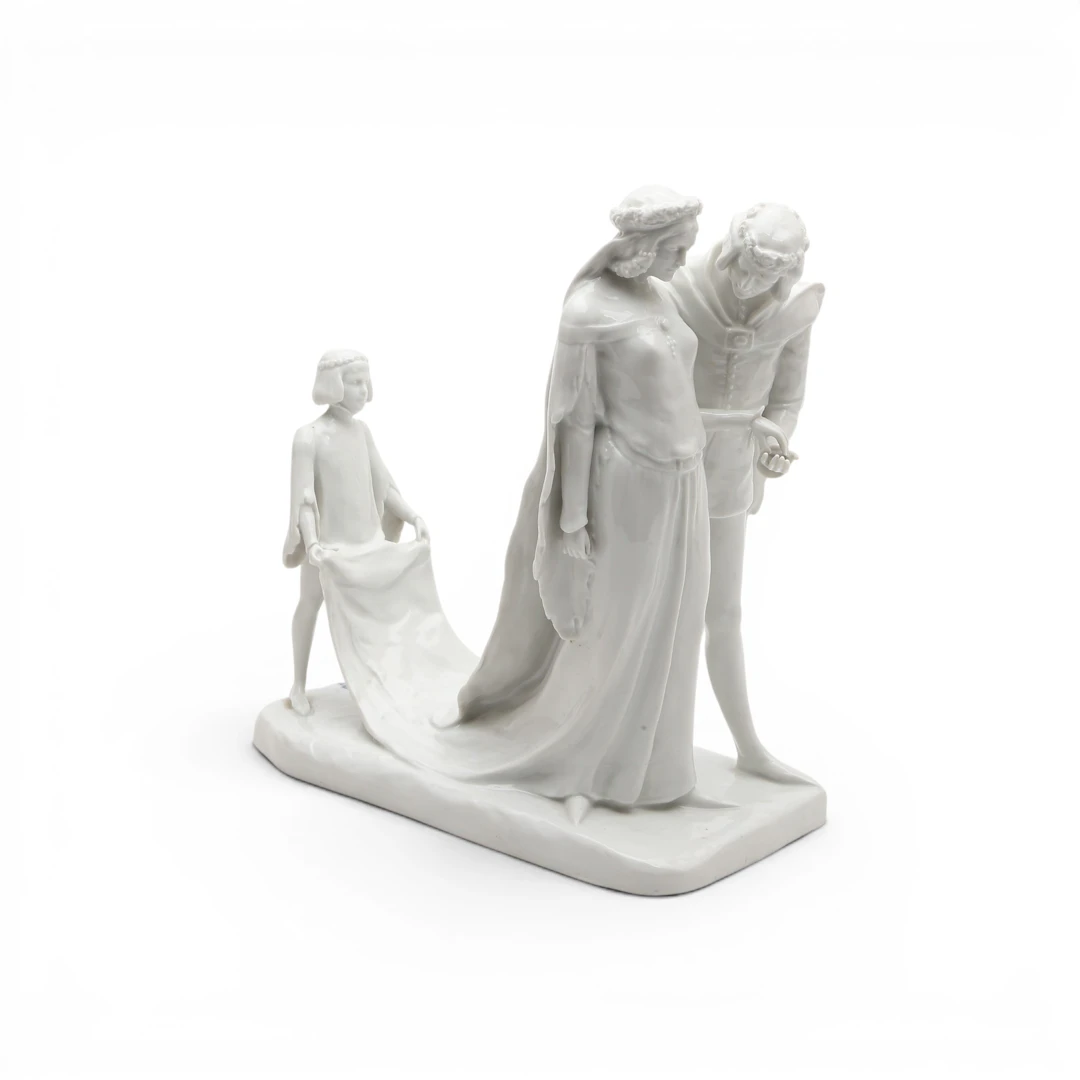 "Historicist wedding", German glazed porcelain group, 20th Century.