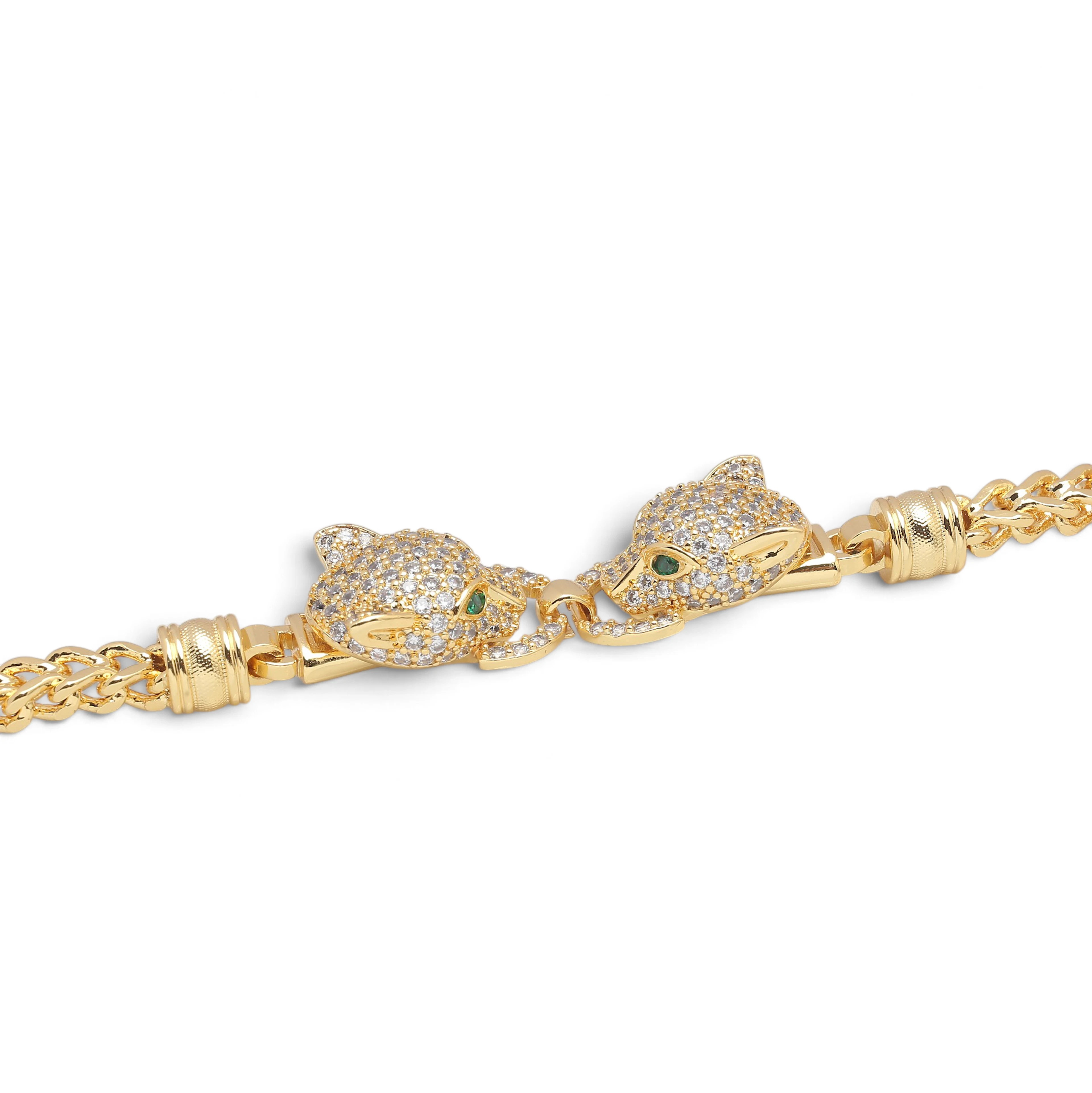 Bracelet with two panther heads.