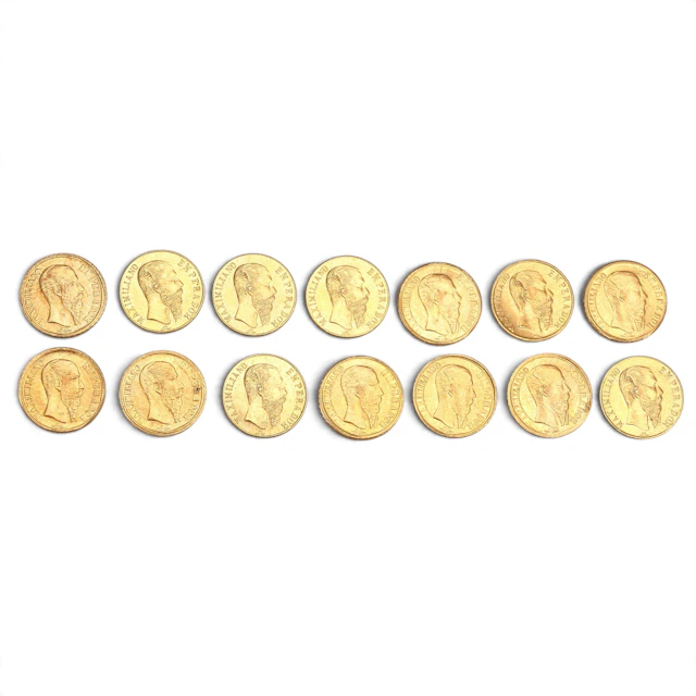 Catorce monedas mexicanas en oro.