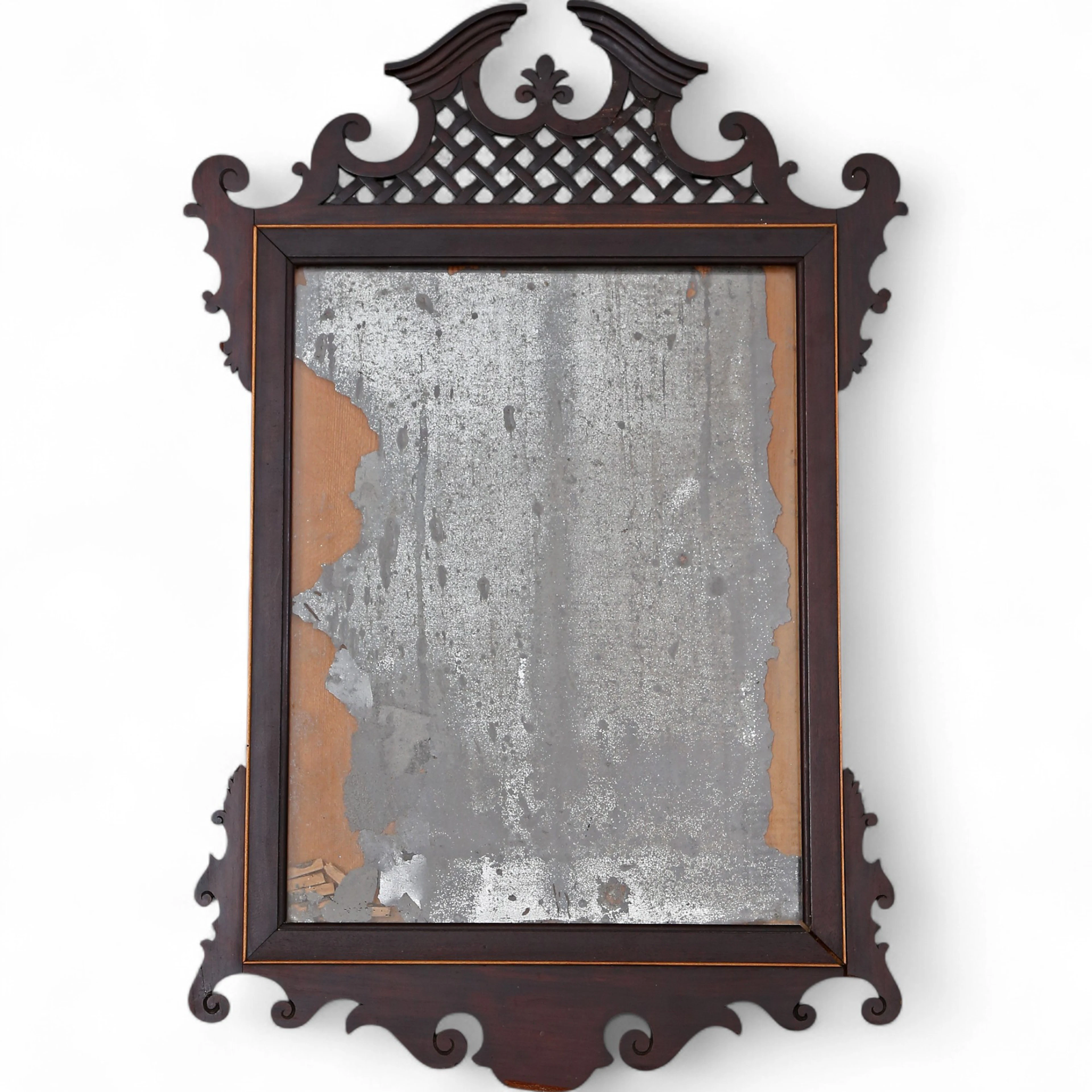 Mallorcan mirror with Chippendale-style frame in carved and openwork