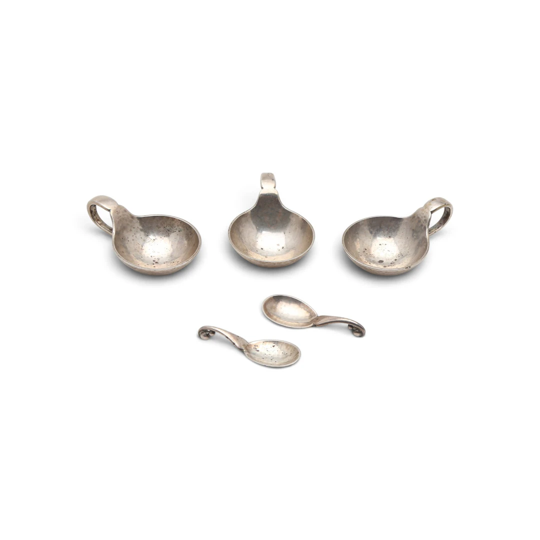 GEORG JENSEN. Set of three silver pinch salt cellars, model "No. 110"