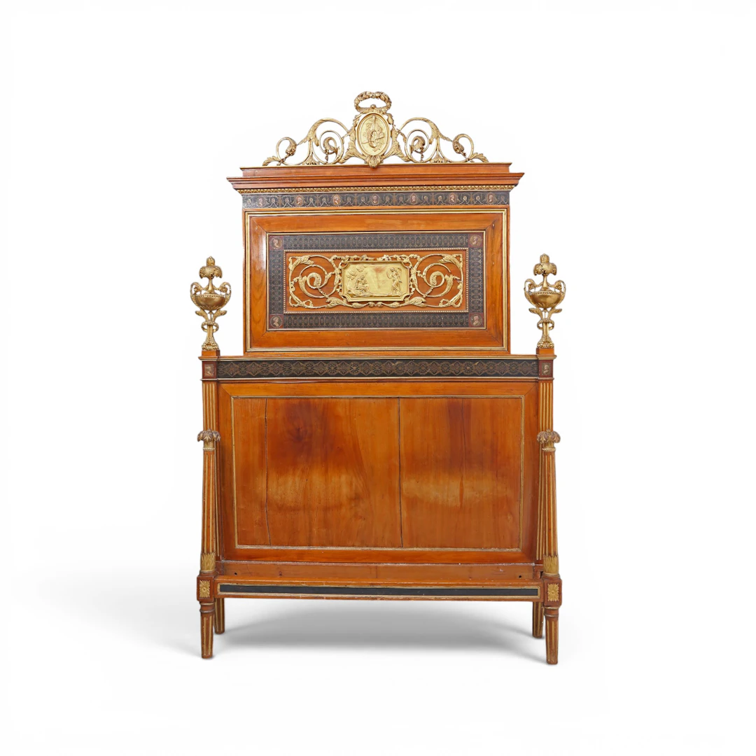 Charles IV style bed in wood with carved, gilded and sgraffito decoration