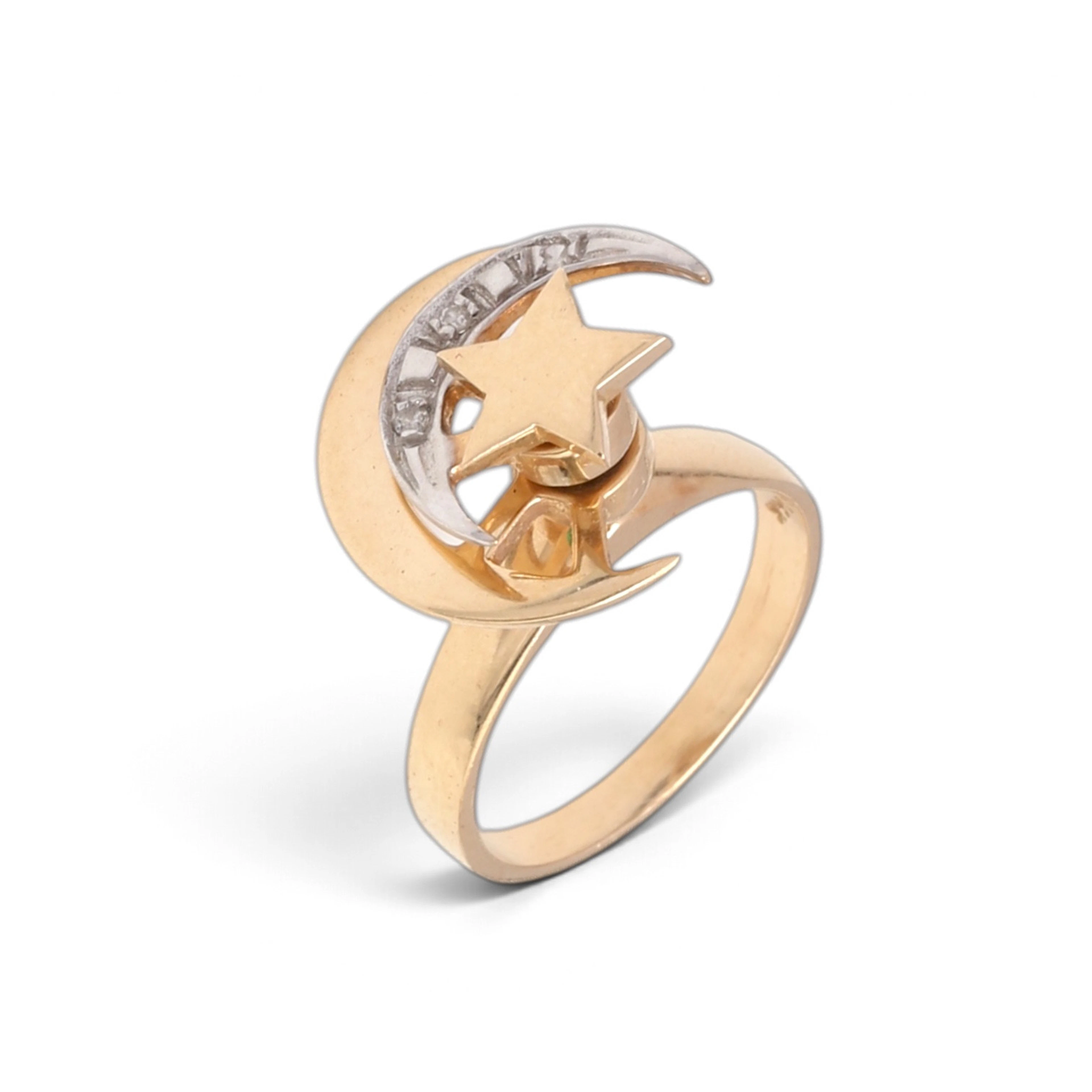 SPINNING ring with crescent moons and star.