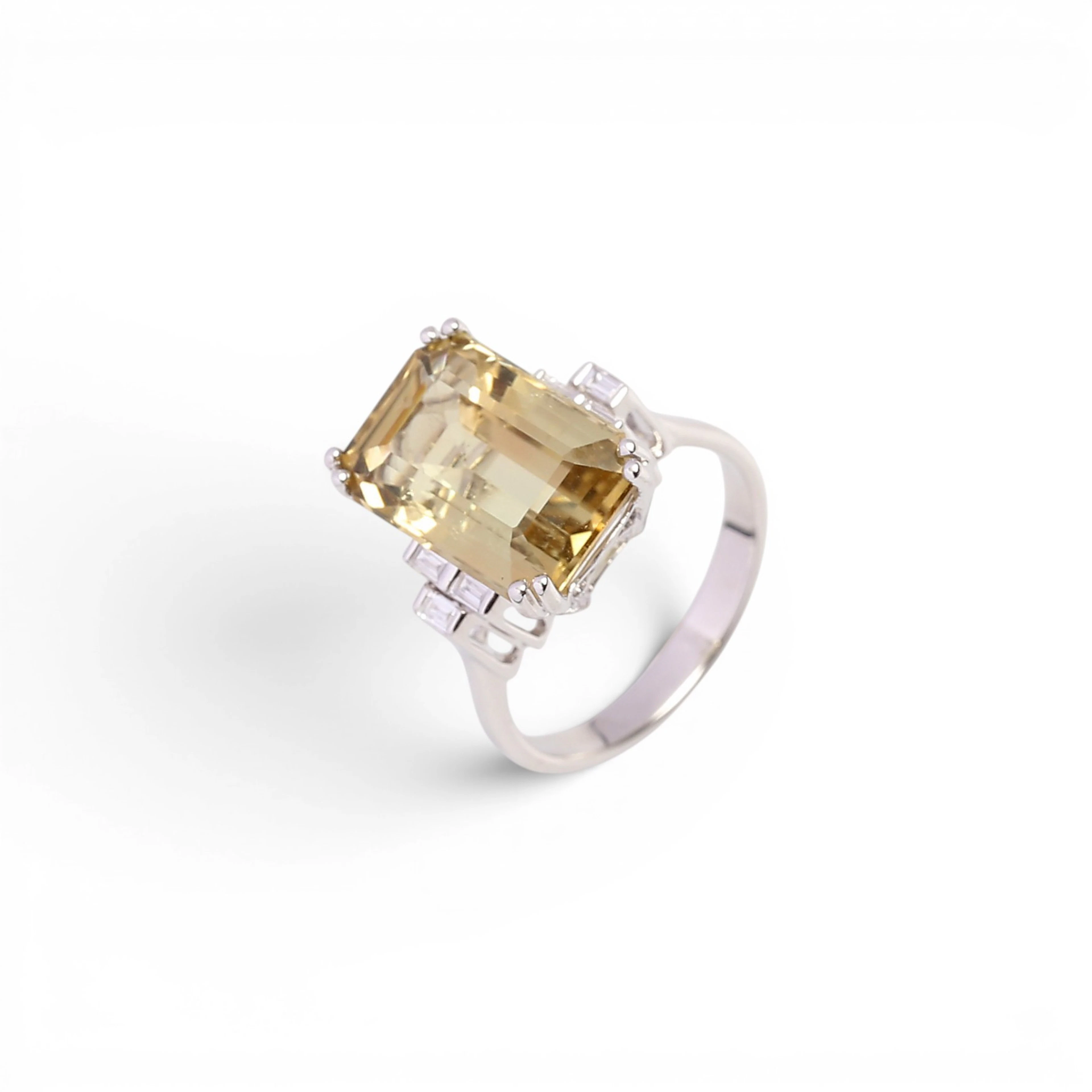 Tourmaline and diamonds ring.