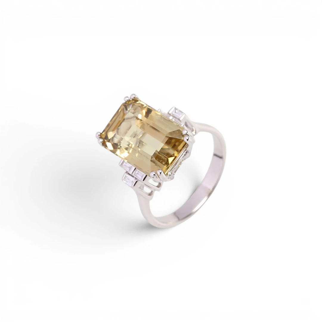Tourmaline and diamonds ring.