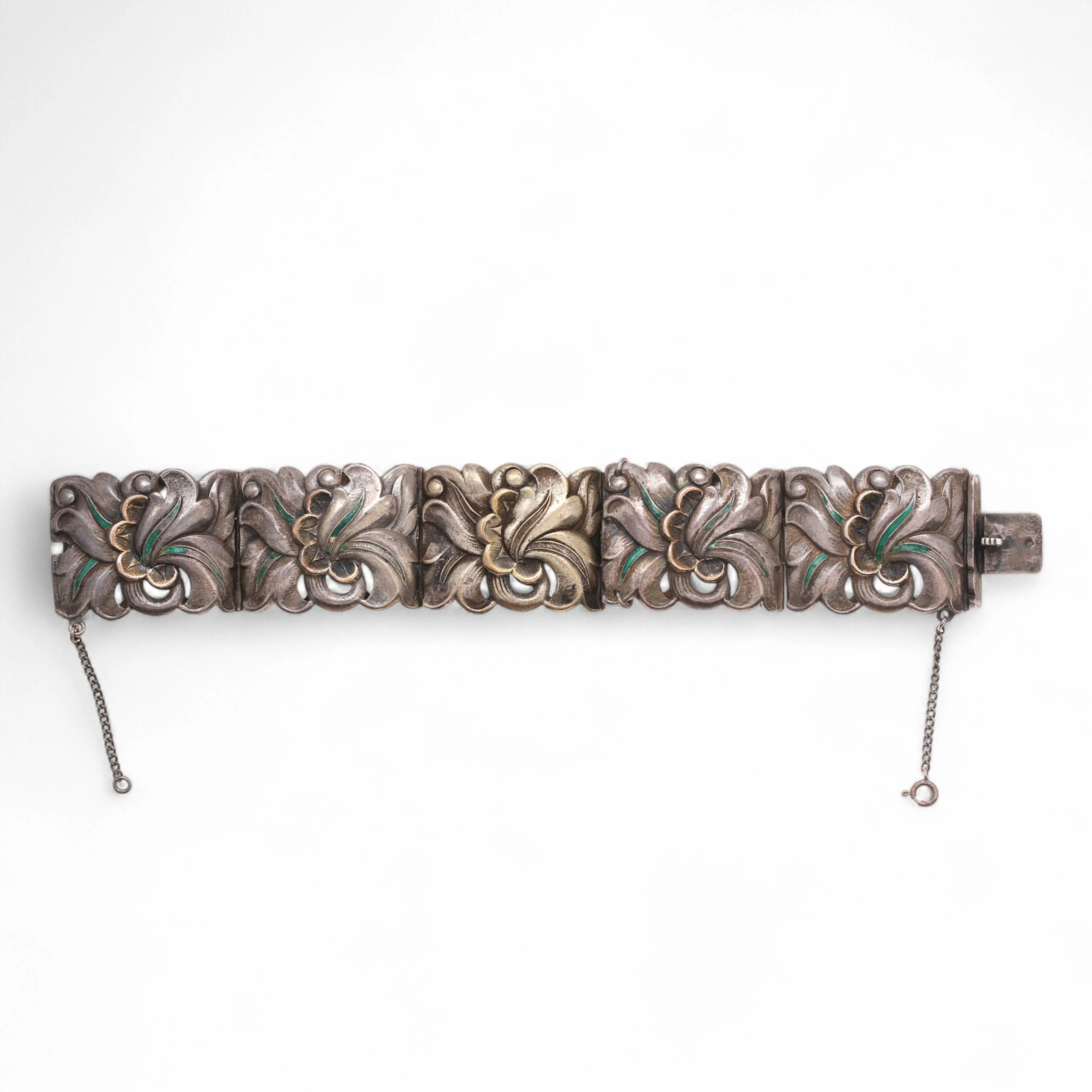 Catalan Art Deco bracelet in silver, circa 1925 - 1930.